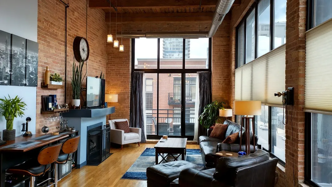 1918 S MICHIGAN AVE 60616-unit#301-Chicago-IL