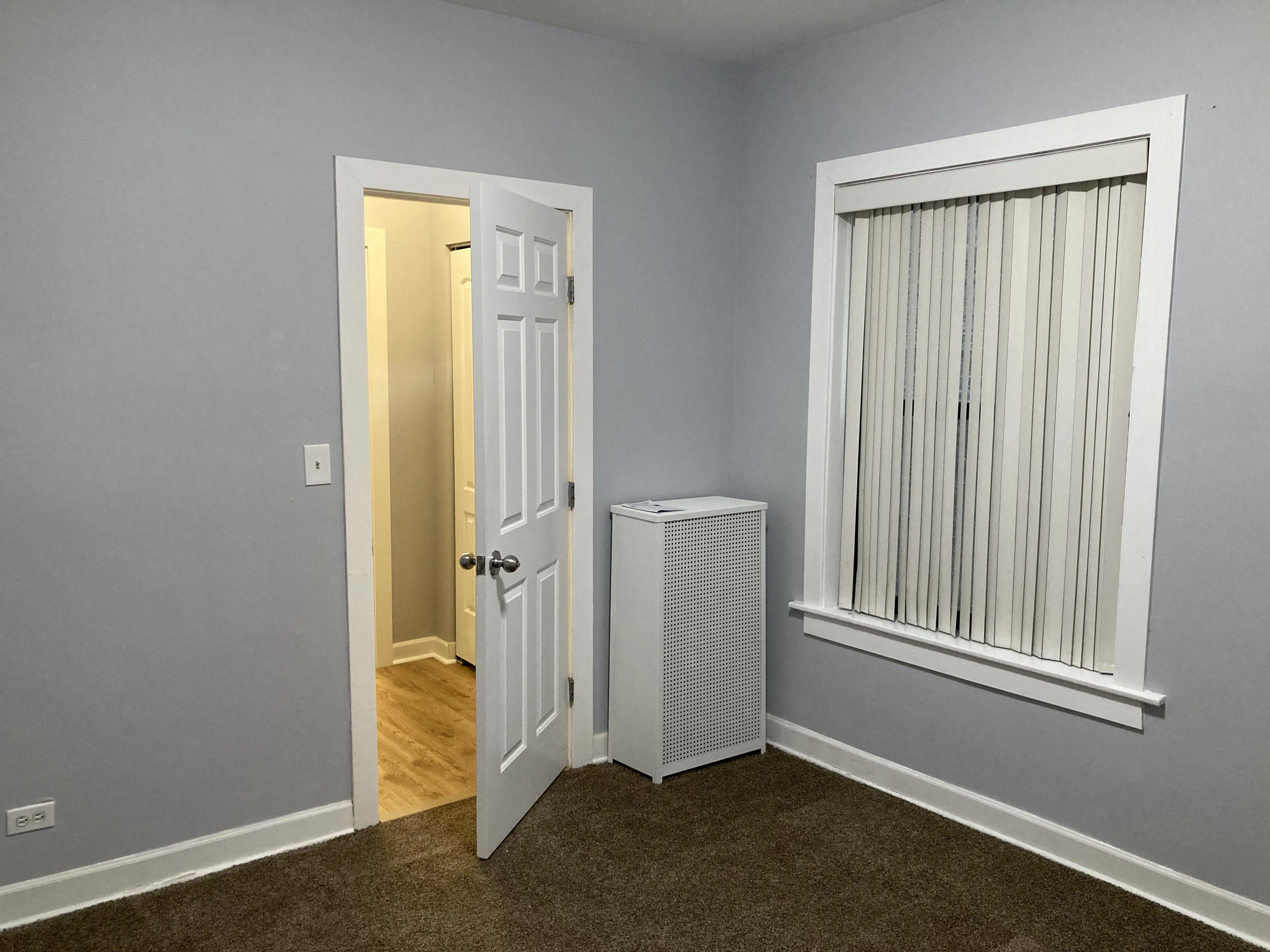 7025 N SHERIDAN RD 60626-Sheridan Shores Condos-unit#1N-Chicago-IL