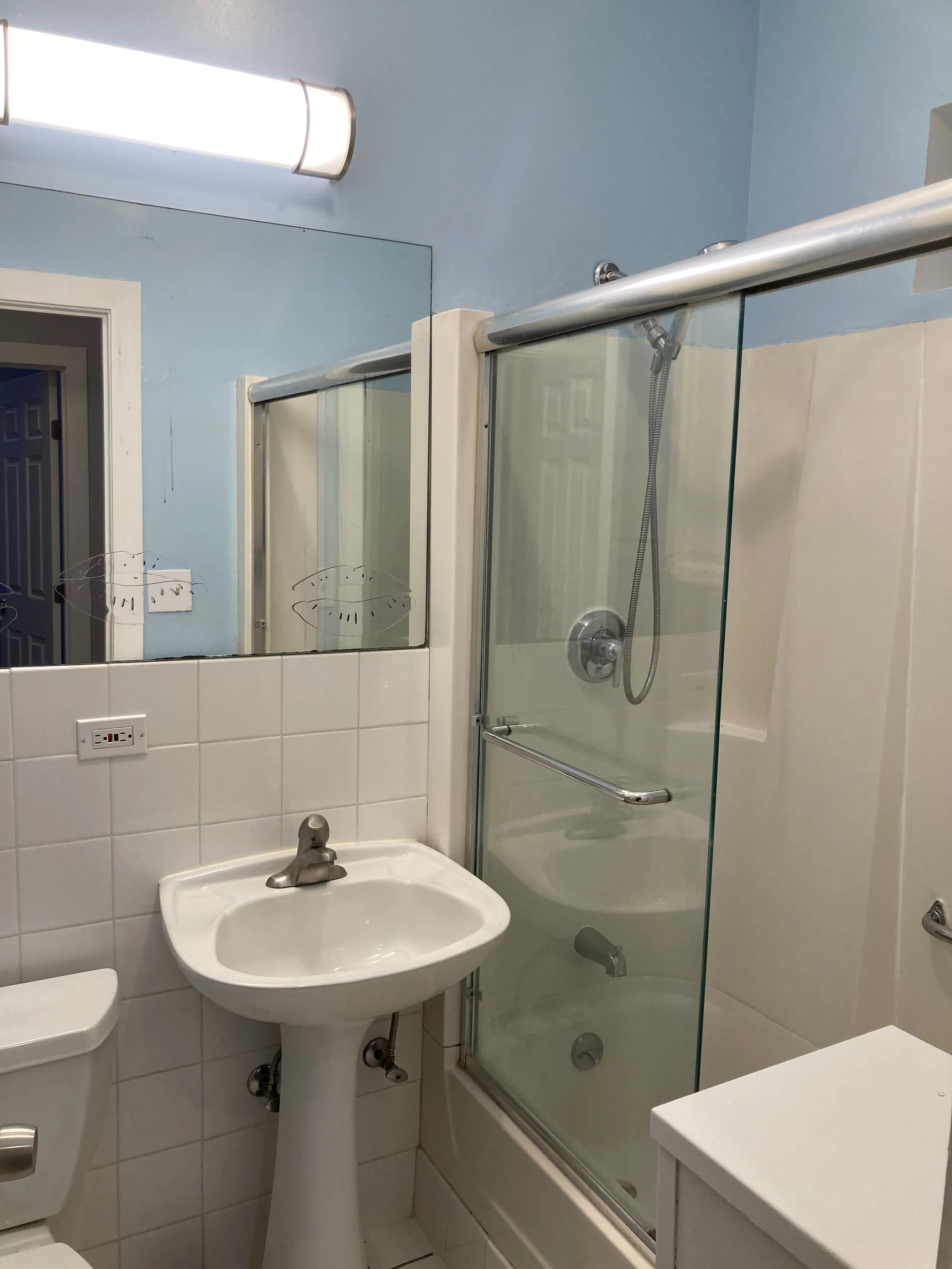 7025 N SHERIDAN RD 60626-Sheridan Shores Condos-unit#1N-Chicago-IL