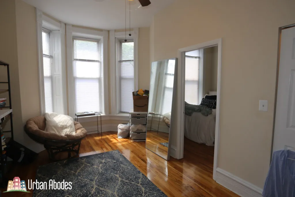 2137 N SHEFFIELD AVE 60614-unit#3-Chicago-IL