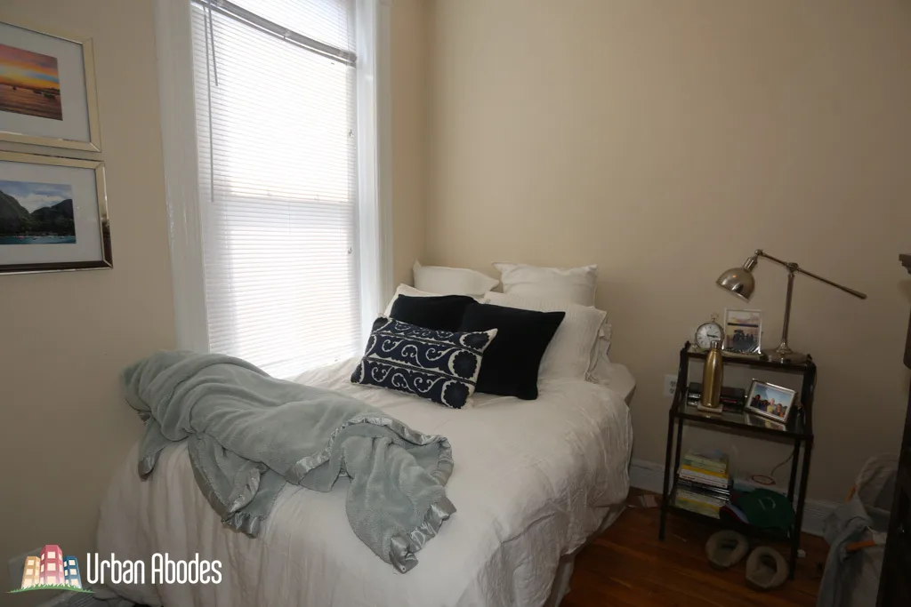 2137 N SHEFFIELD AVE 60614-unit#3-Chicago-IL
