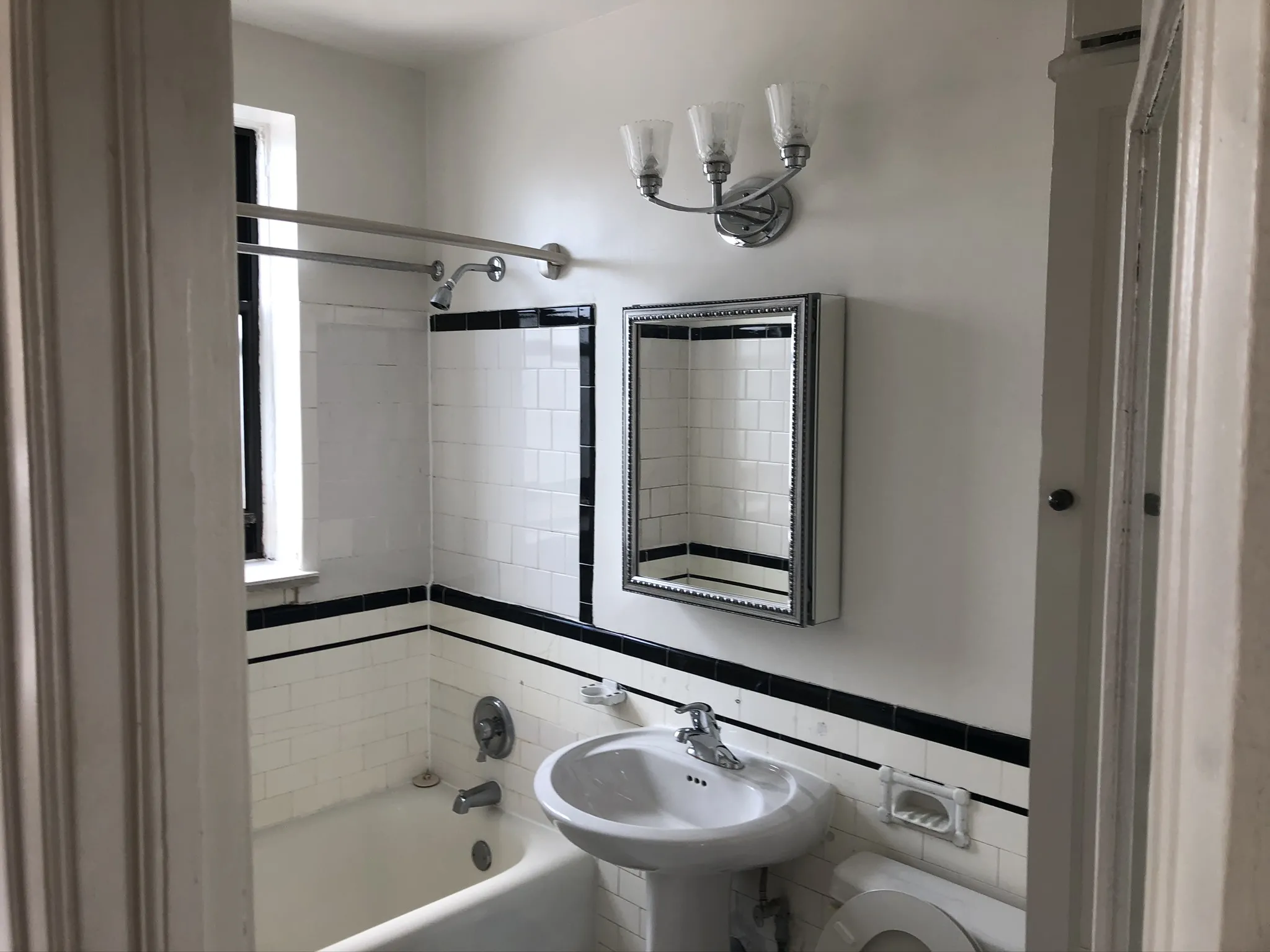 1263 W PRATT BLVD 60626-Seville Apartments-unit#A908-Chicago-IL