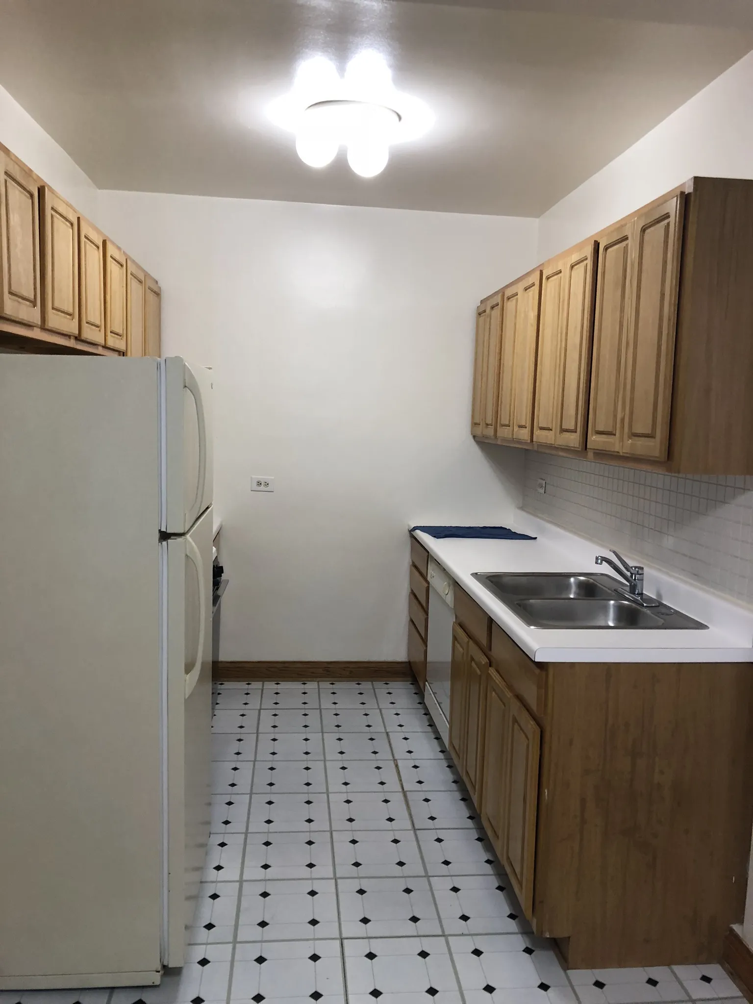 1263 W PRATT BLVD 60626-Seville Apartments-unit#A908-Chicago-IL