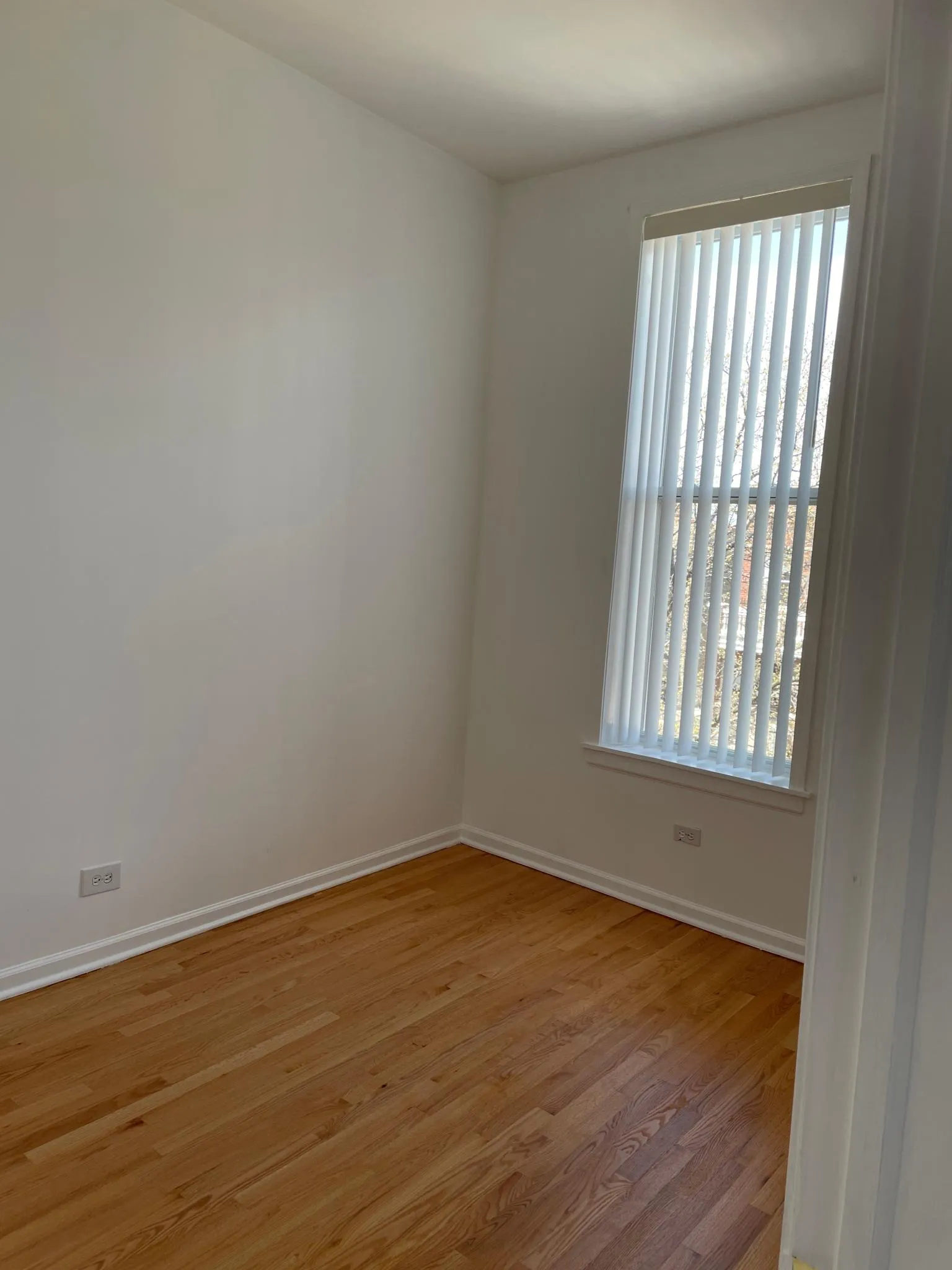 3215 W CRYSTAL ST 60651-unit#2nd-Chicago-IL