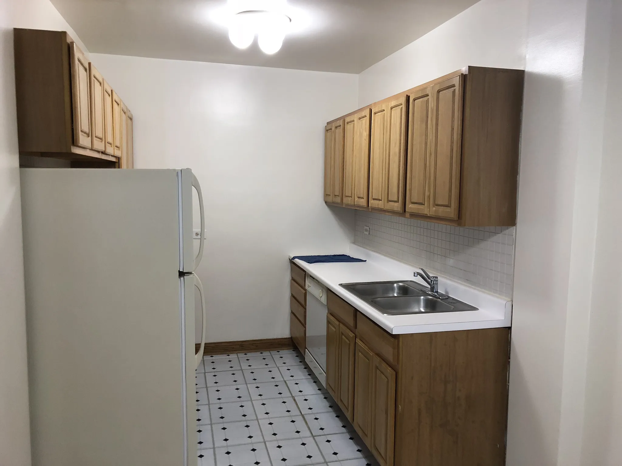 1263 W PRATT BLVD 60626-Seville Apartments-unit#A908-Chicago-IL