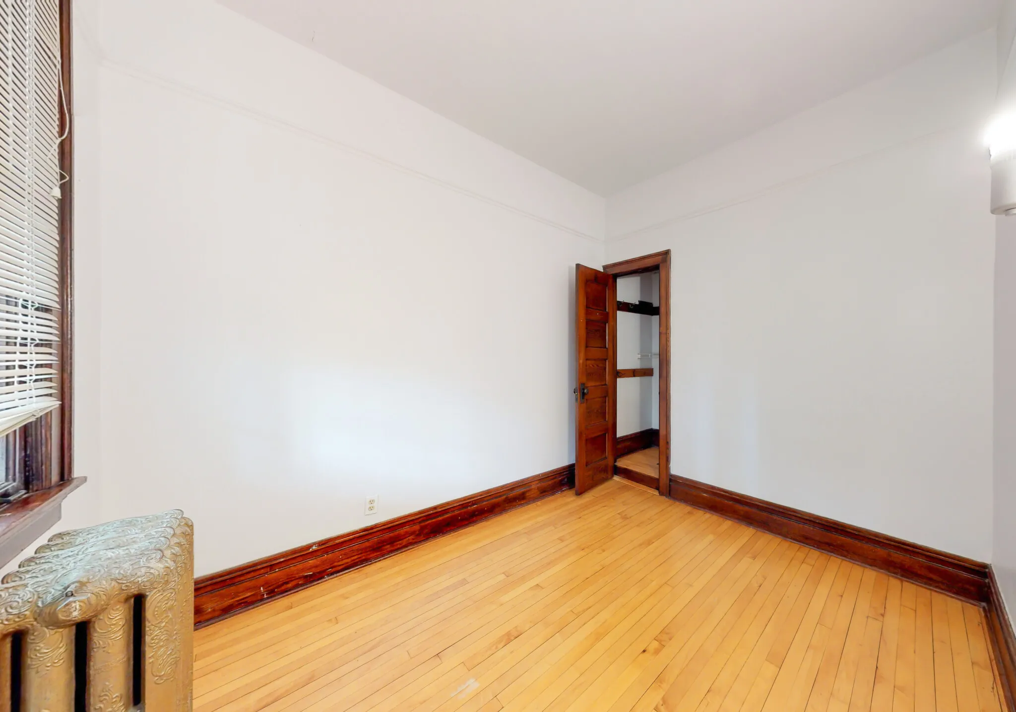 1127 W GEORGE ST 60657-unit#1-Chicago-IL