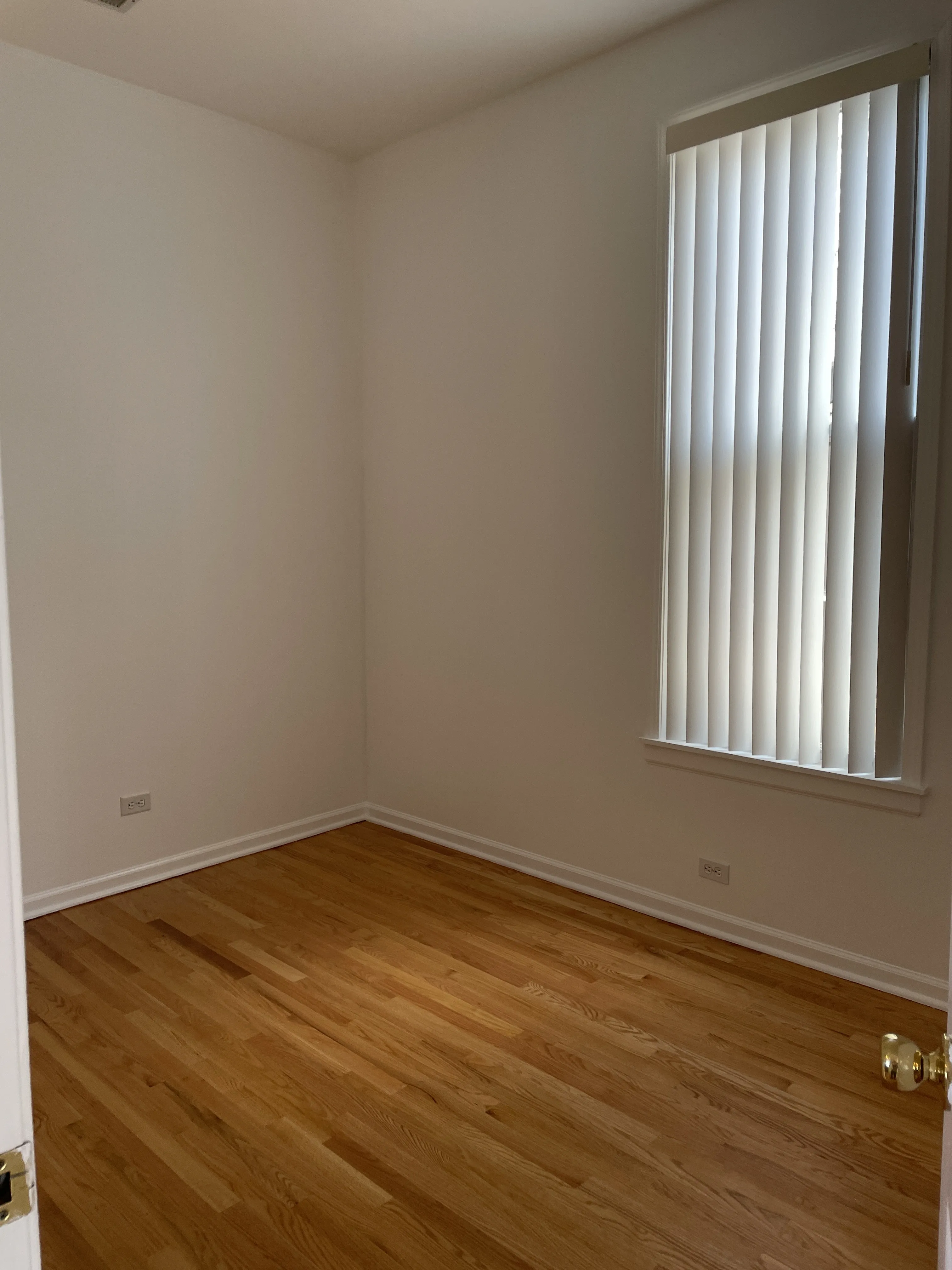 3215 W CRYSTAL ST 60651-unit#2nd-Chicago-IL