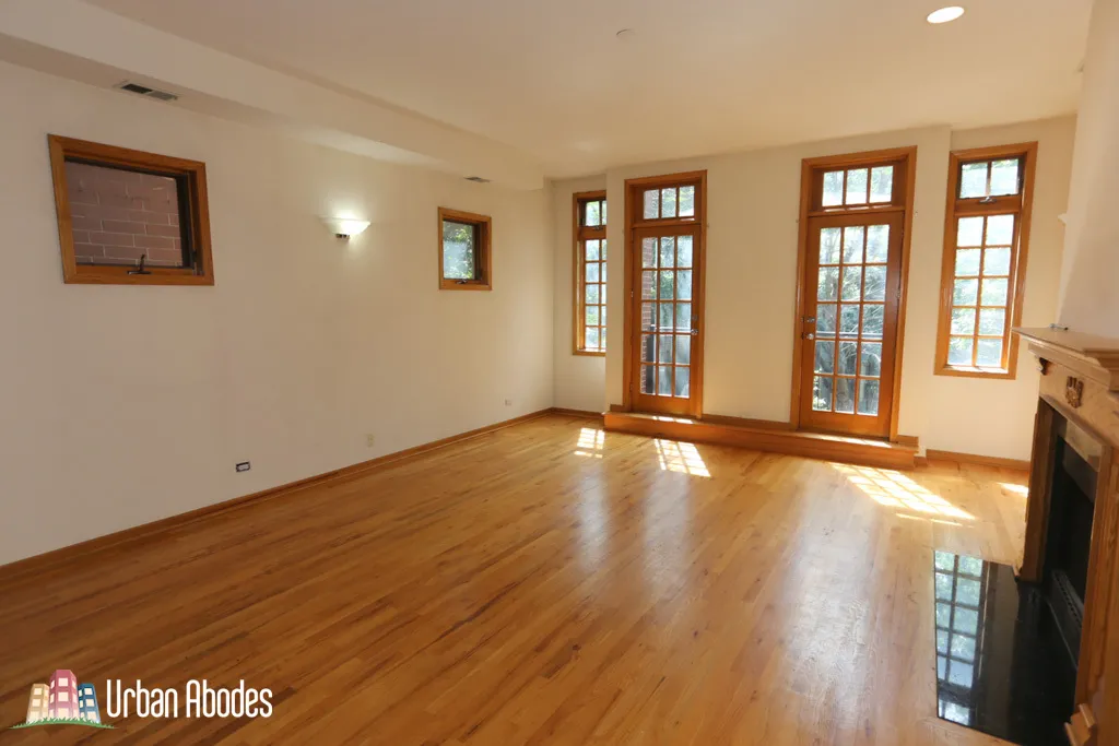 824 W BUCKINGHAM PL 60657-unit#2-Chicago-IL