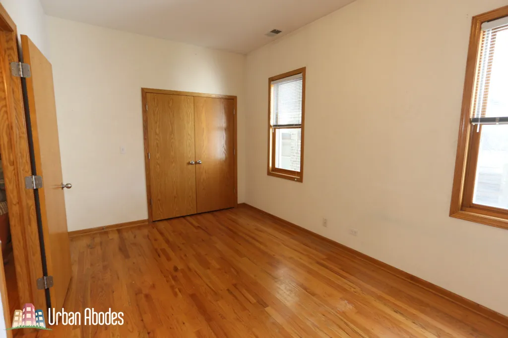 824 W BUCKINGHAM PL 60657-unit#2-Chicago-IL