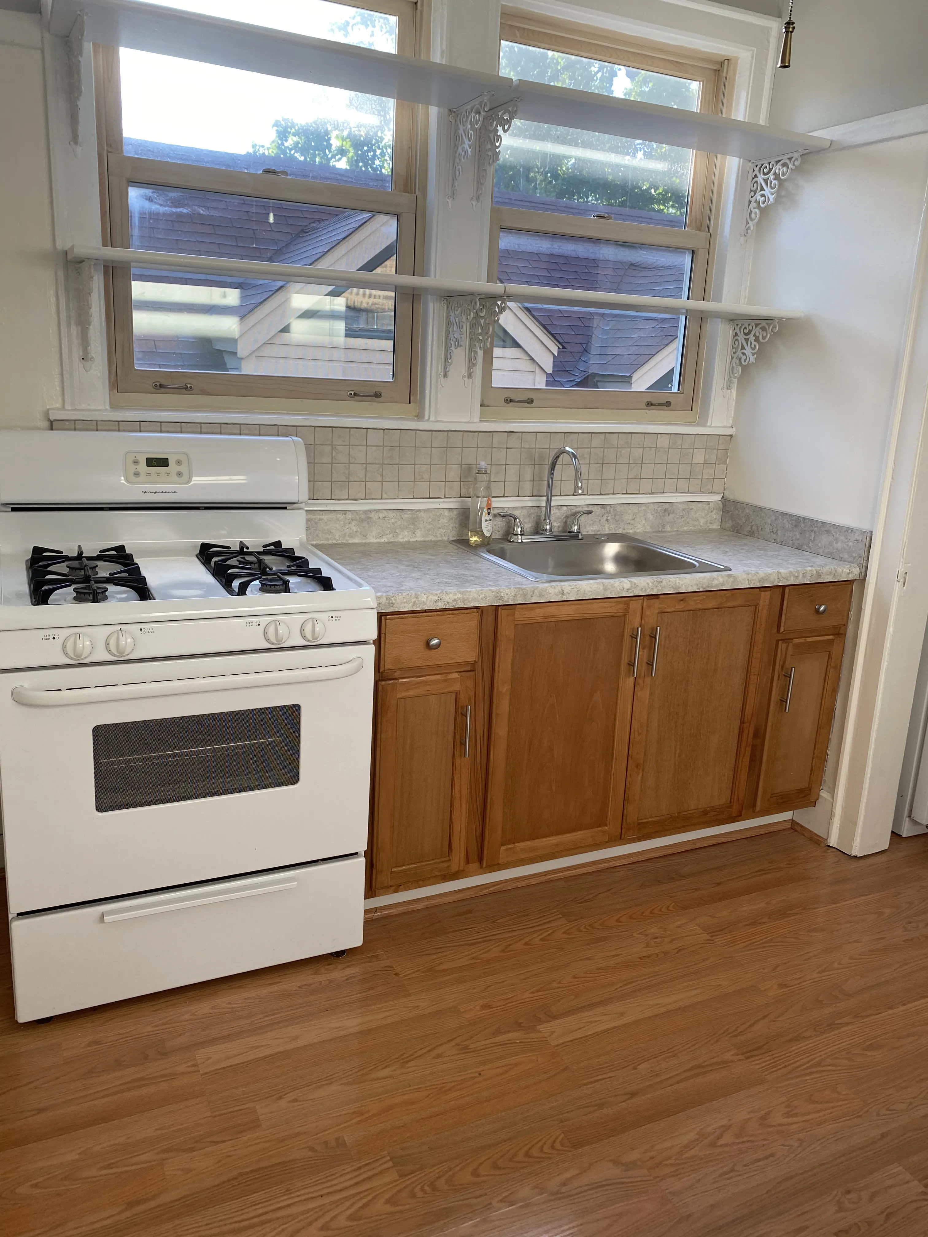 2705 W SUNNYSIDE AVE 60625-unit#02-Chicago-IL
