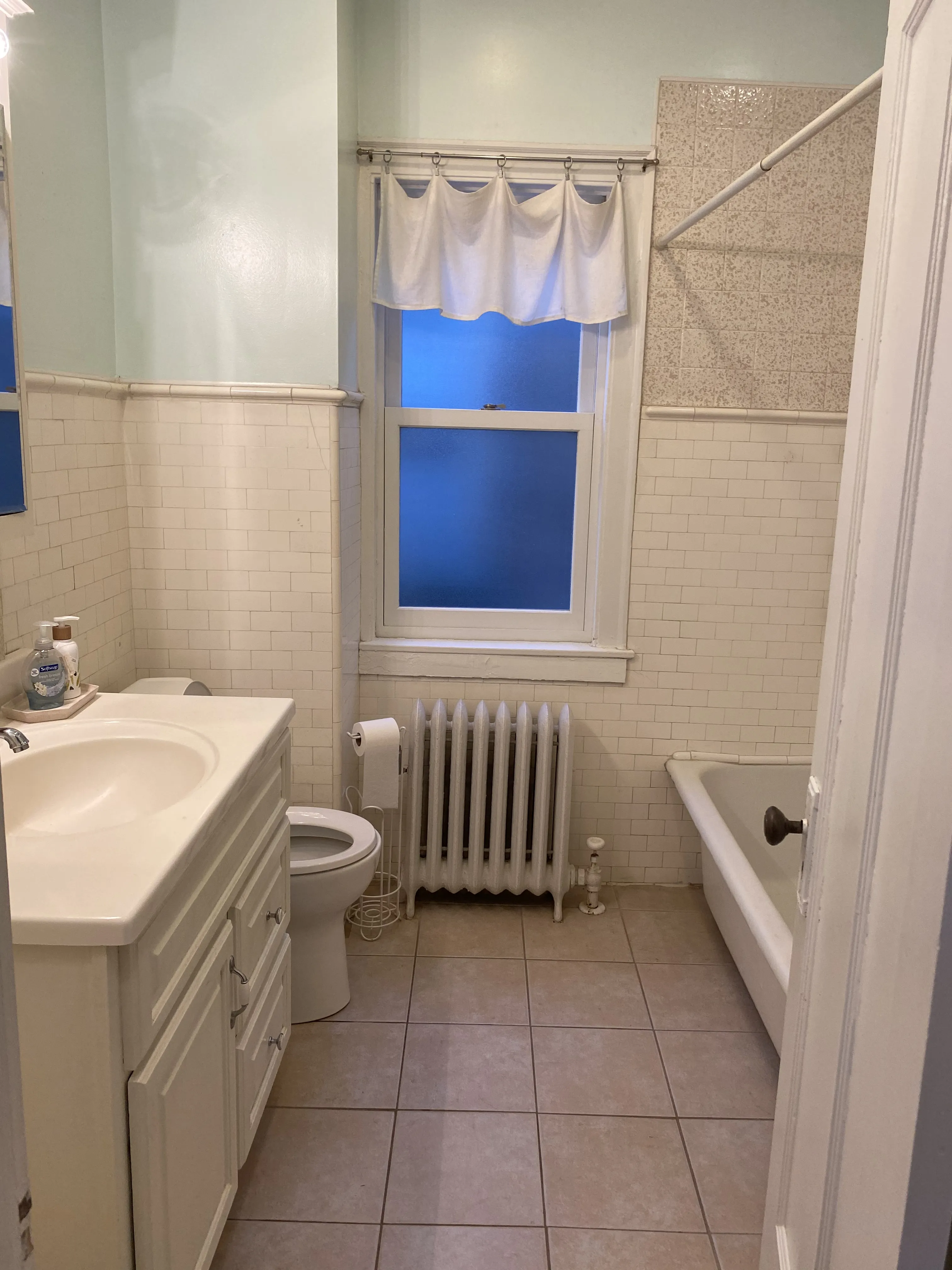 2705 W SUNNYSIDE AVE 60625-unit#02-Chicago-IL