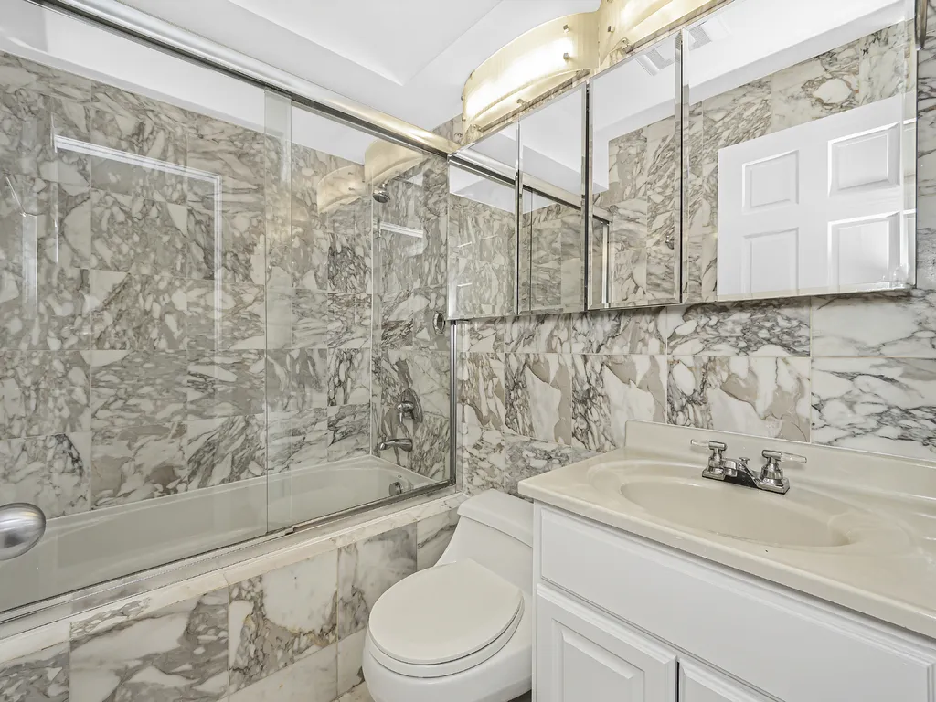 3620 N PINE GROVE AVE 60613-unit#507-Chicago-IL