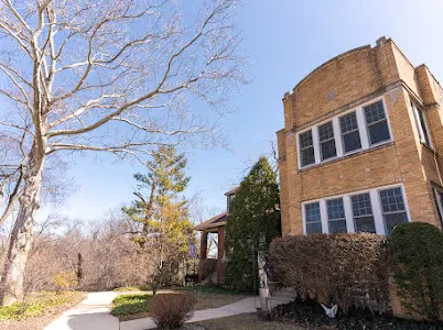 2705 W SUNNYSIDE AVE 60625-unit#02-Chicago-IL