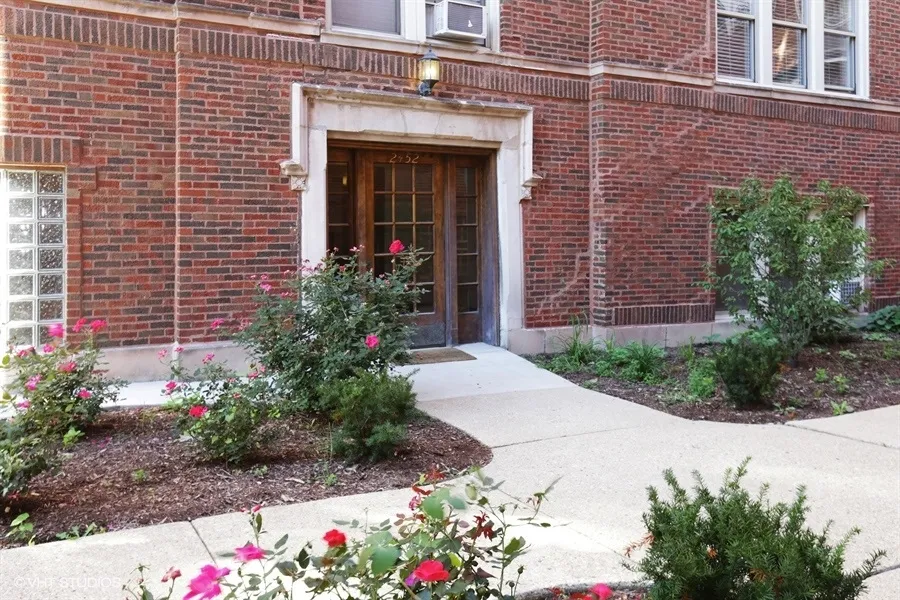 2448 W ADDISON ST 60618-unit#003-Chicago-IL