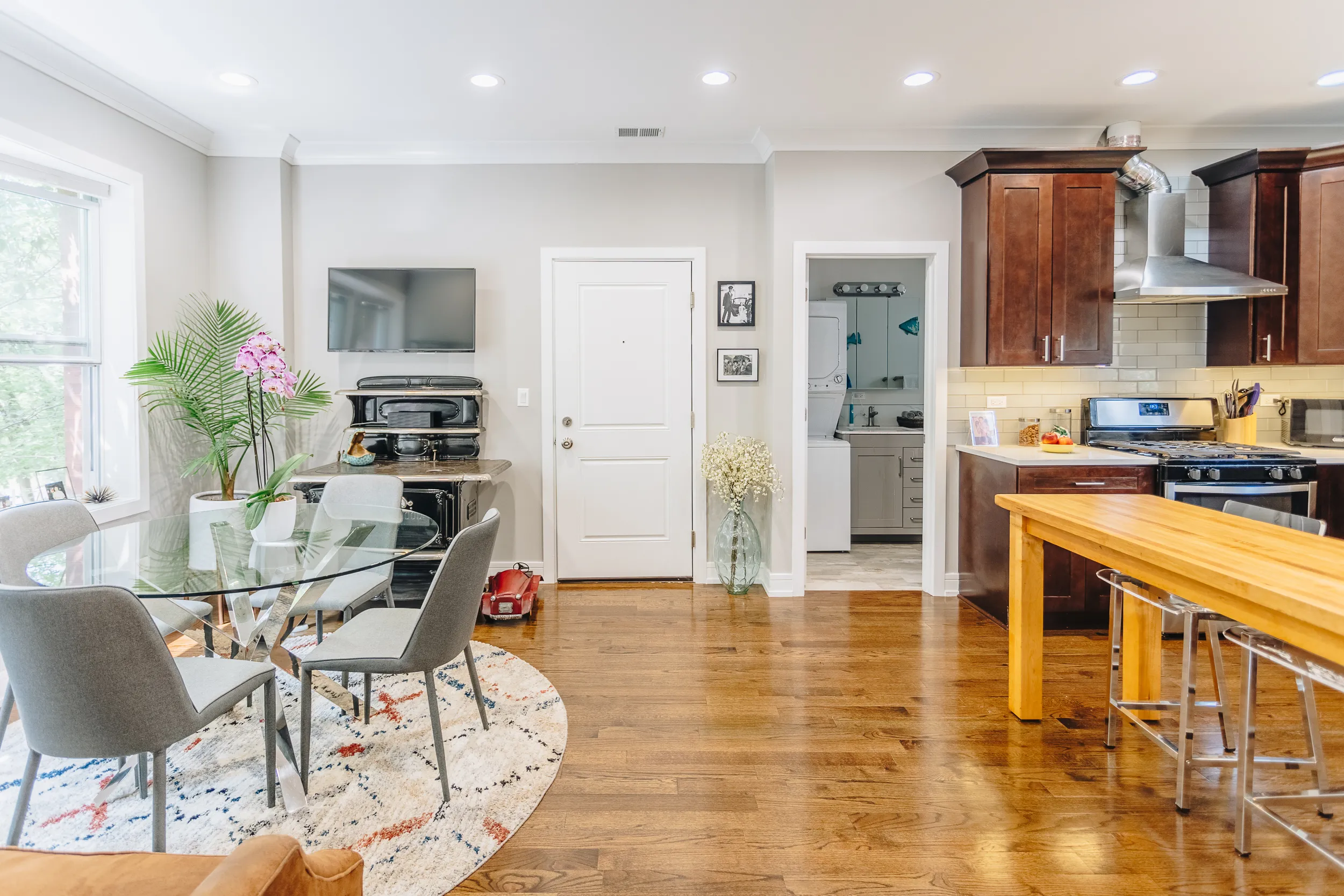 1752 W CATALPA AVE 60640-Catalpa-unit#2W-Chicago-IL