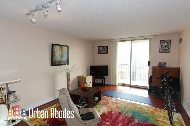 1212 N LASALLE ST 60610-unit#1207-Chicago-IL