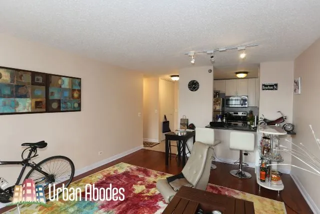 1212 N LASALLE ST 60610-unit#1207-Chicago-IL