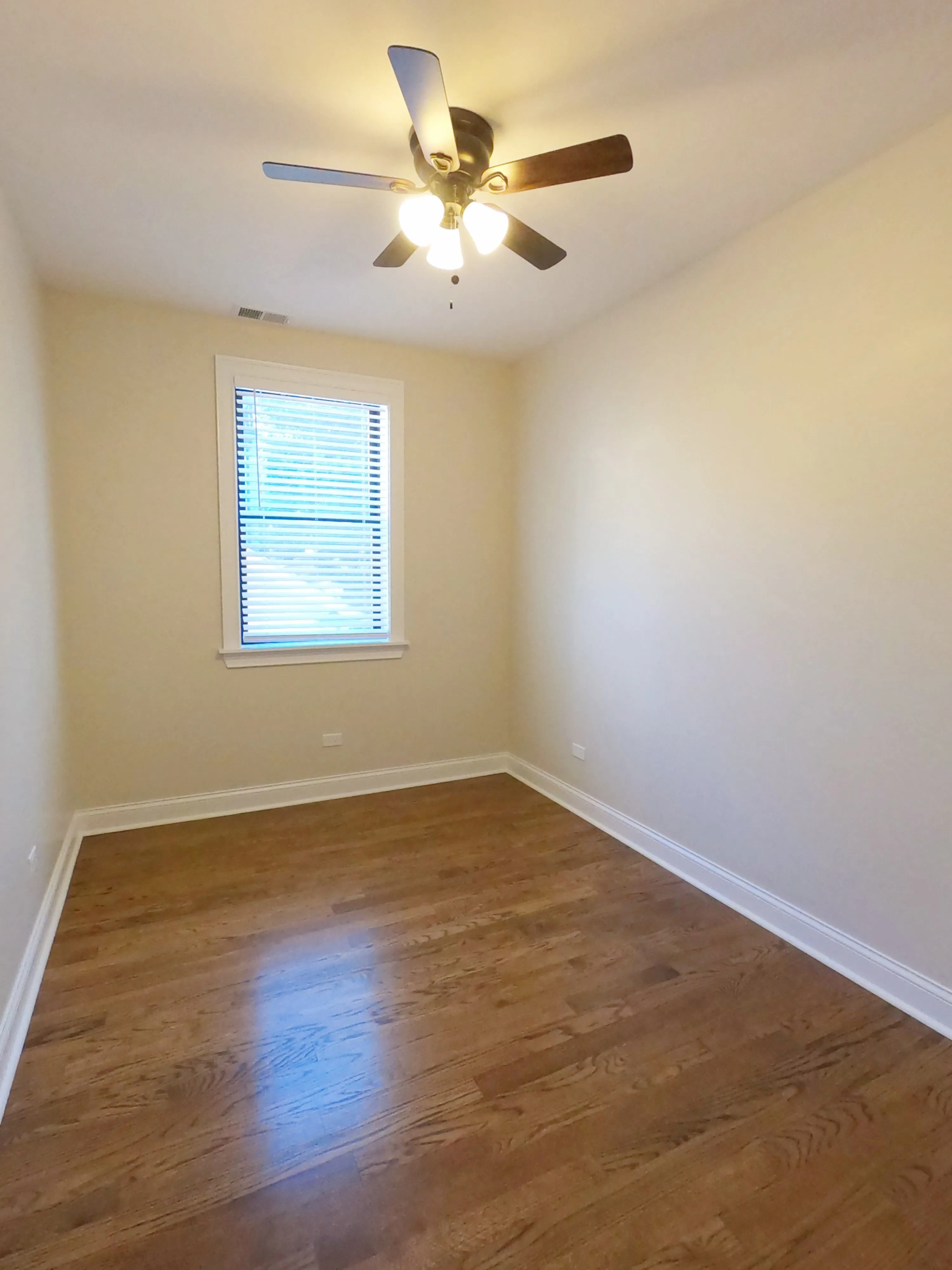 3914 N HERMITAGE AVE 60613-unit#2-Chicago-IL