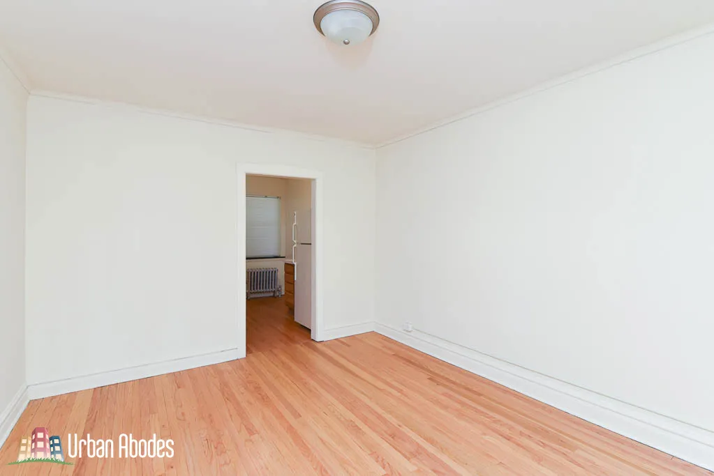 4305 N FRANCISCO AVE 60618-unit#2J-Chicago-IL