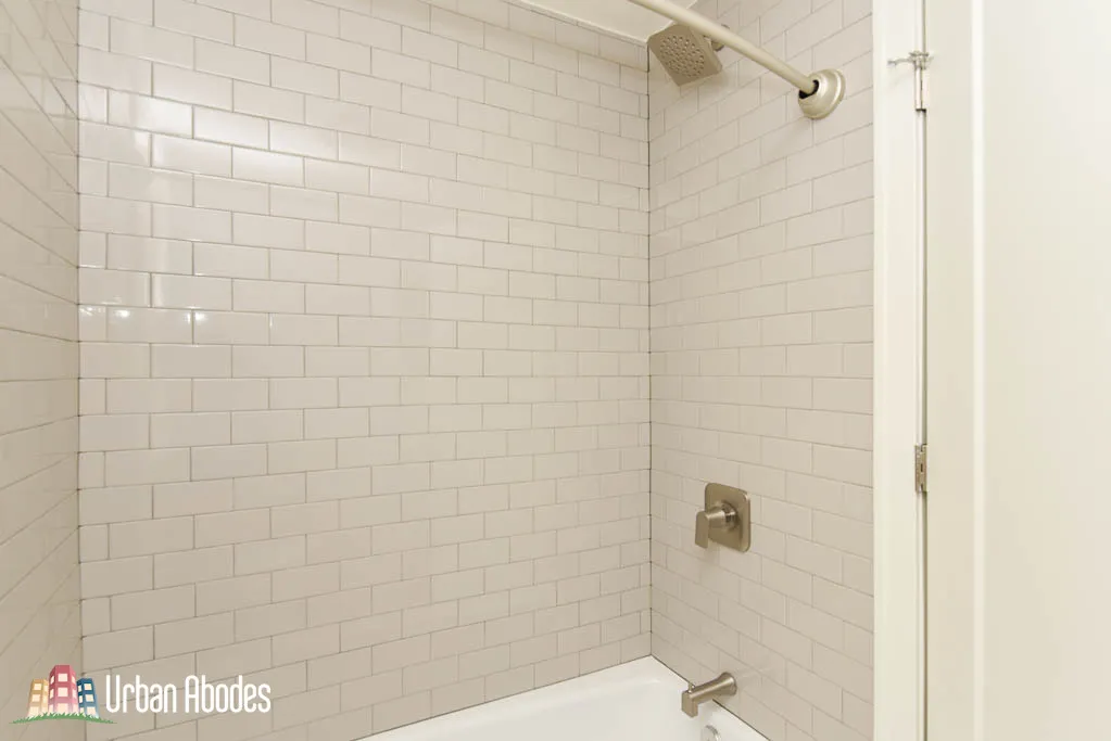 640 W WRIGHTWOOD AVE 60614-unit#310-Chicago-IL