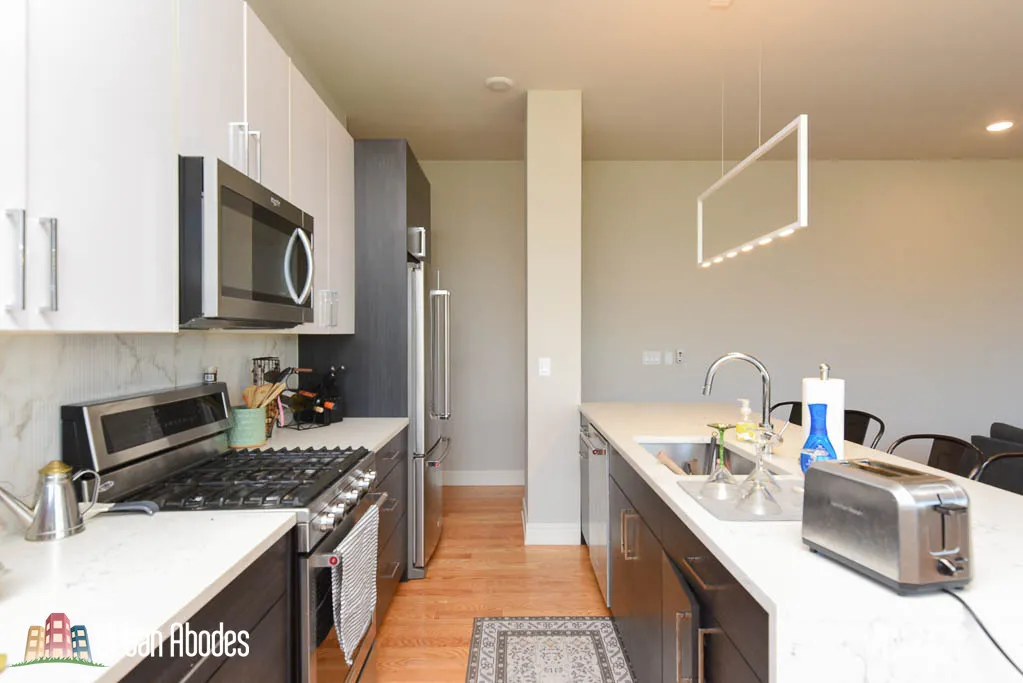 1639 W GRAND AVE 60622-unit#401-Chicago-IL