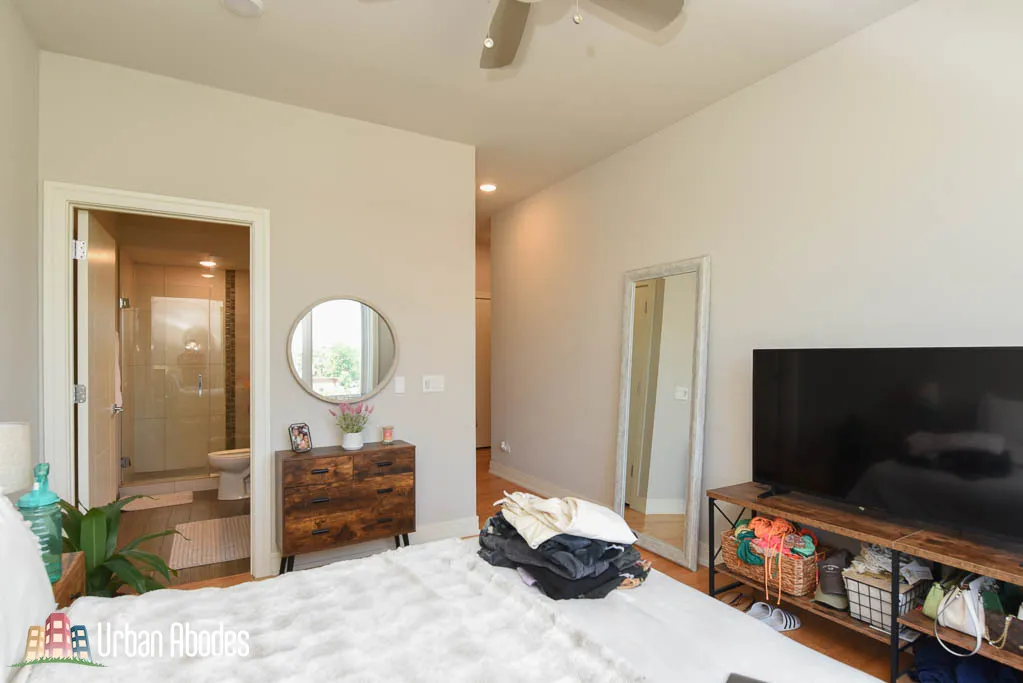 1639 W GRAND AVE 60622-unit#401-Chicago-IL