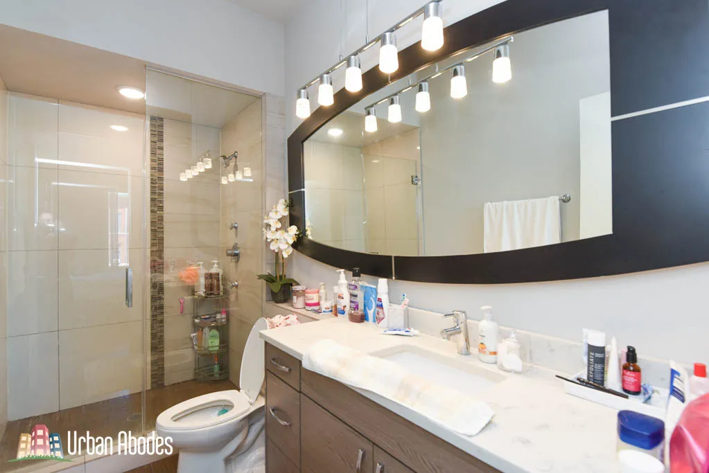 1639 W GRAND AVE 60622-unit#401-Chicago-IL