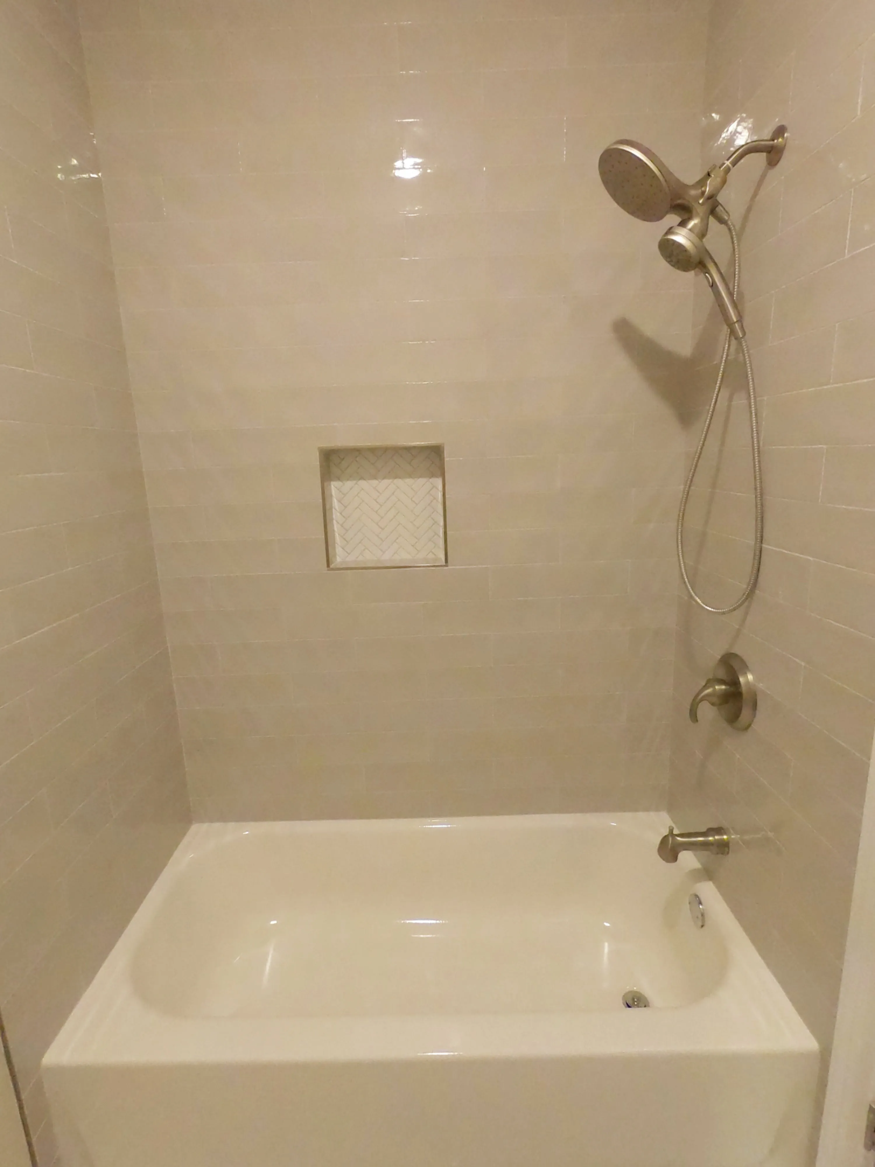 3914 N HERMITAGE AVE 60613-unit#2-Chicago-IL