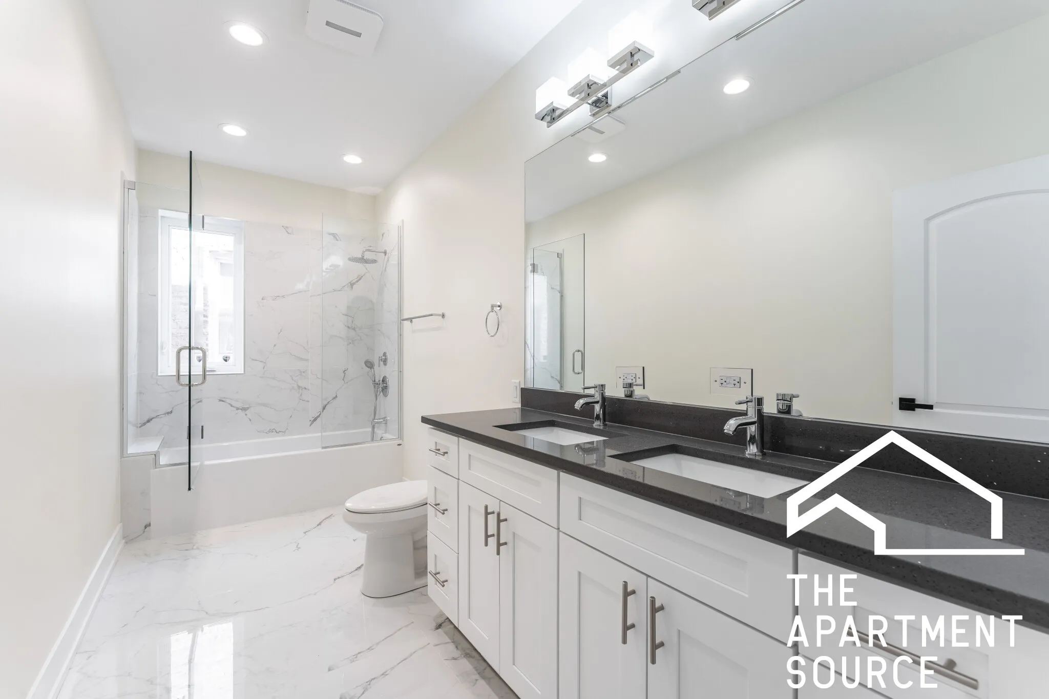 3329 N AVERS AVE 60618-unit#2S-Chicago-IL