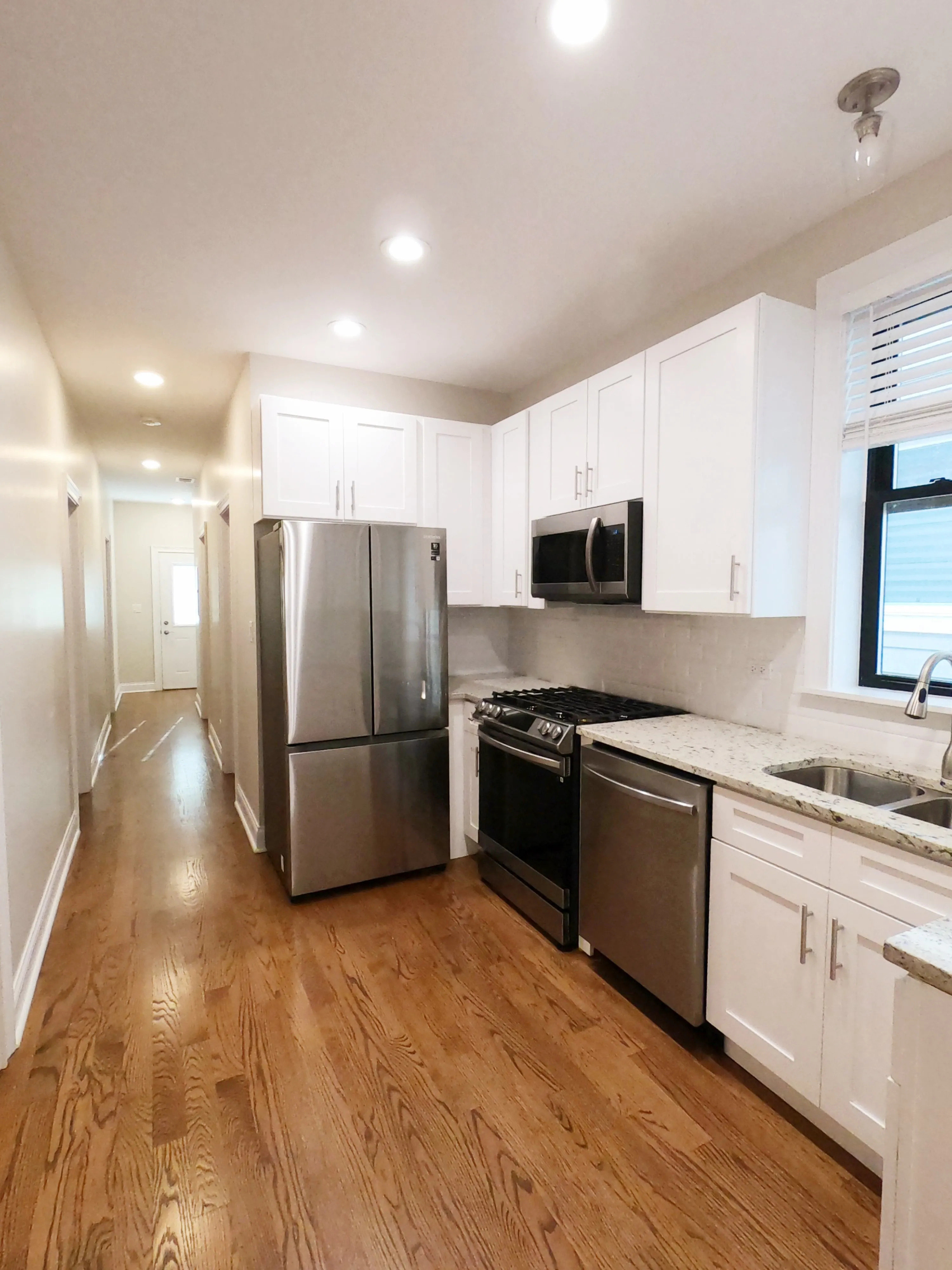 3914 N HERMITAGE AVE 60613-unit#2-Chicago-IL