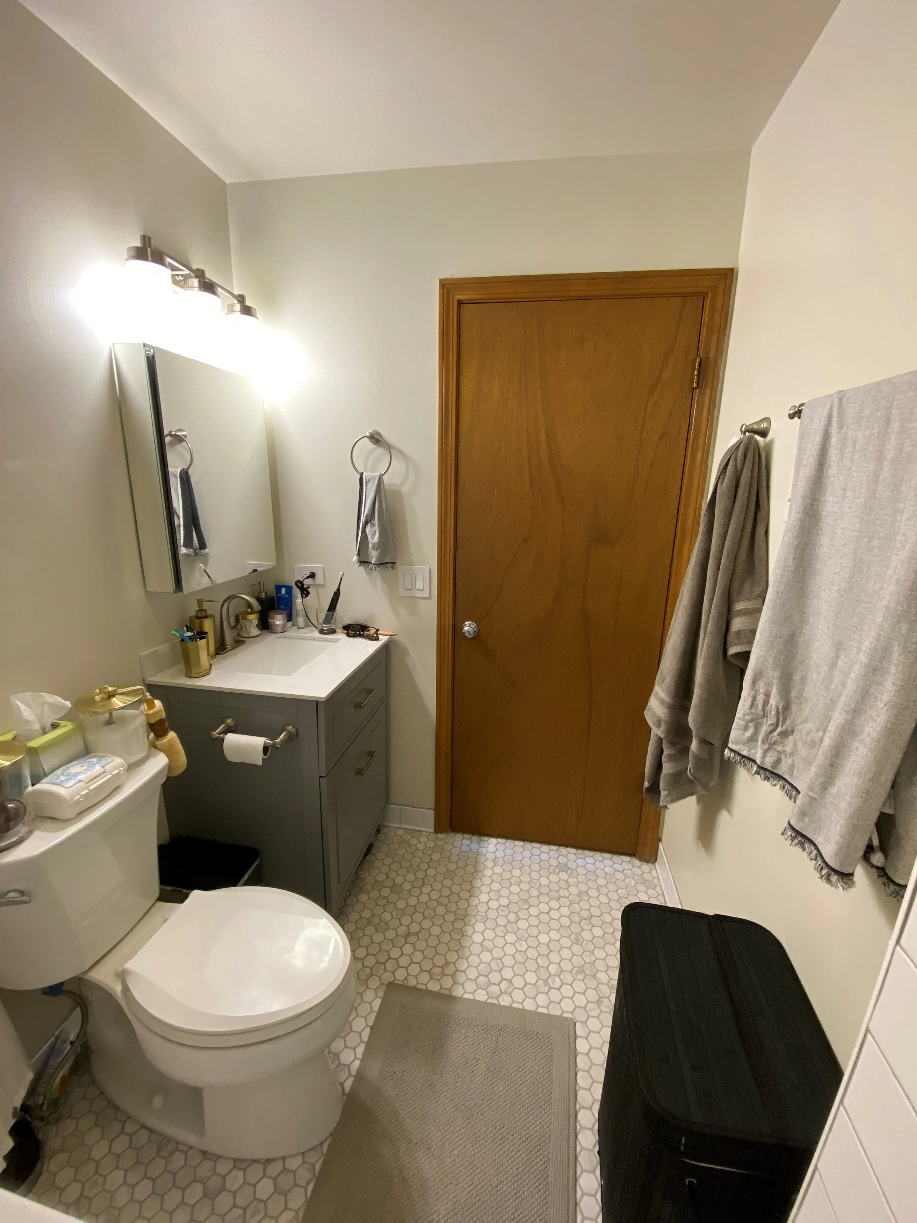 1160 W GRAND AVE 60642-unit#002R-Chicago-IL