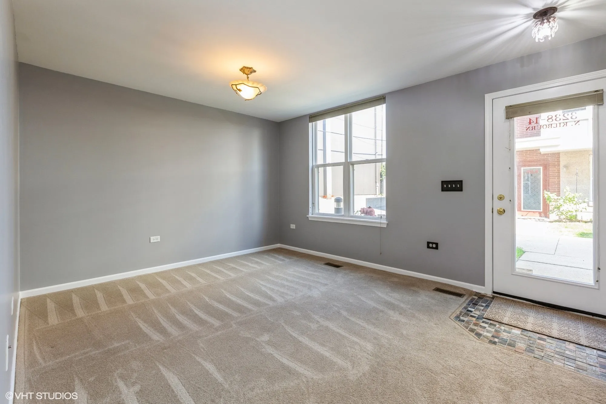 3238 N KBOURN AVE 60641-unit#TH-14-Chicago-IL