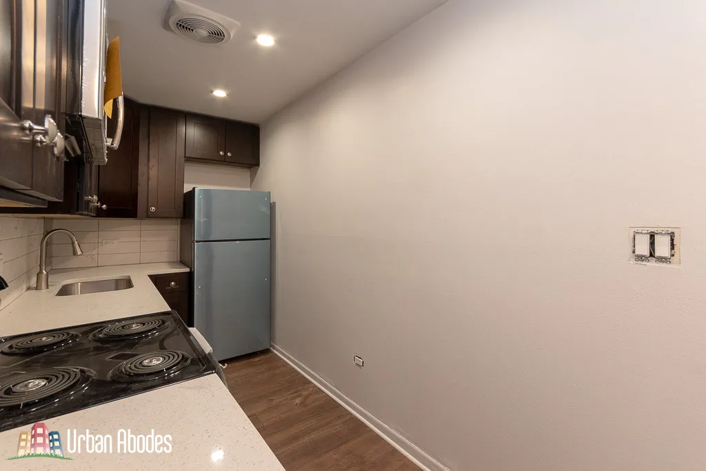 520 W ALDINE AVE 60657-unit#306-Chicago-IL