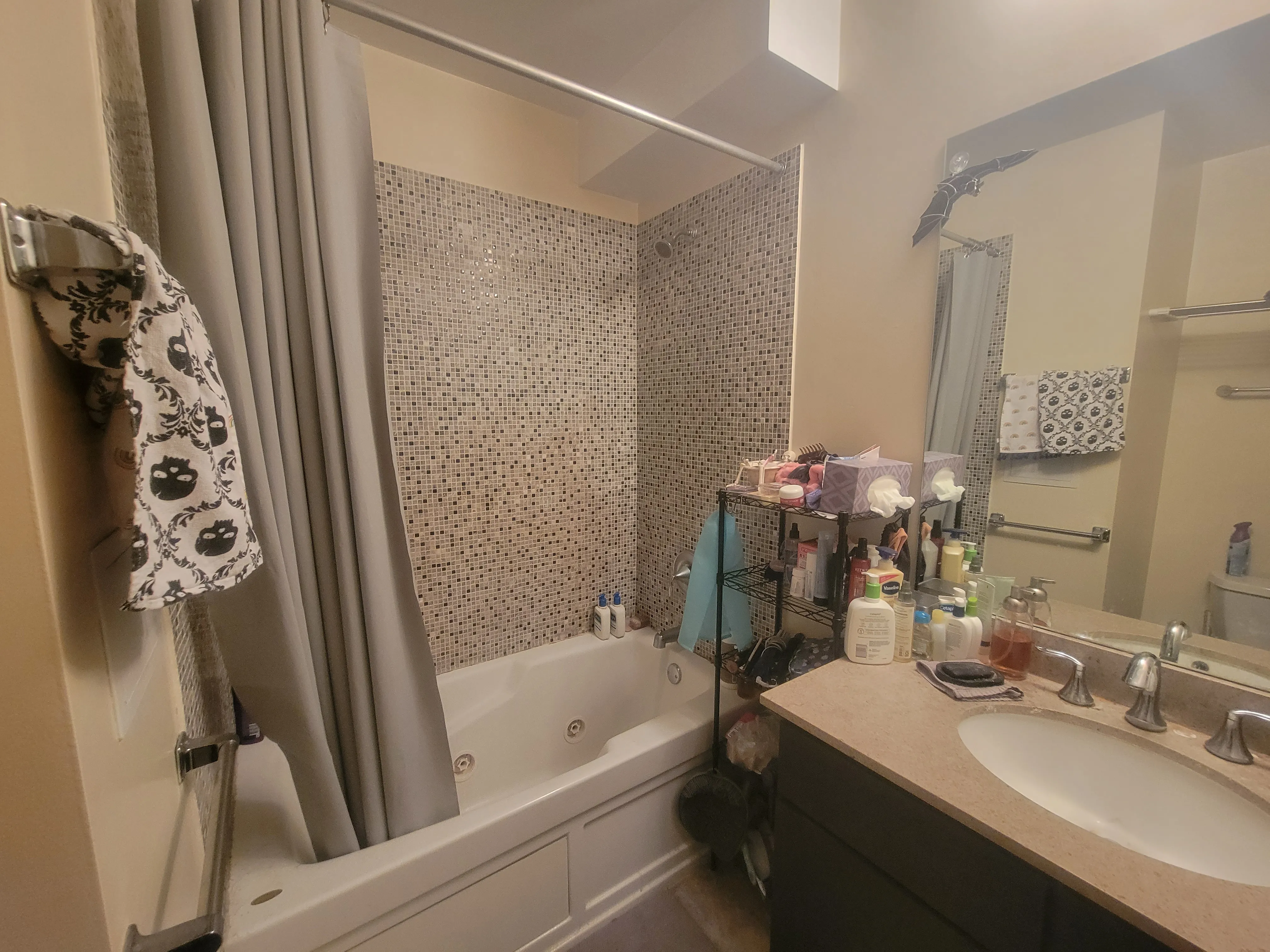 1418 W ARTHUR AVE 60626-unit#Apt 2-Chicago-IL