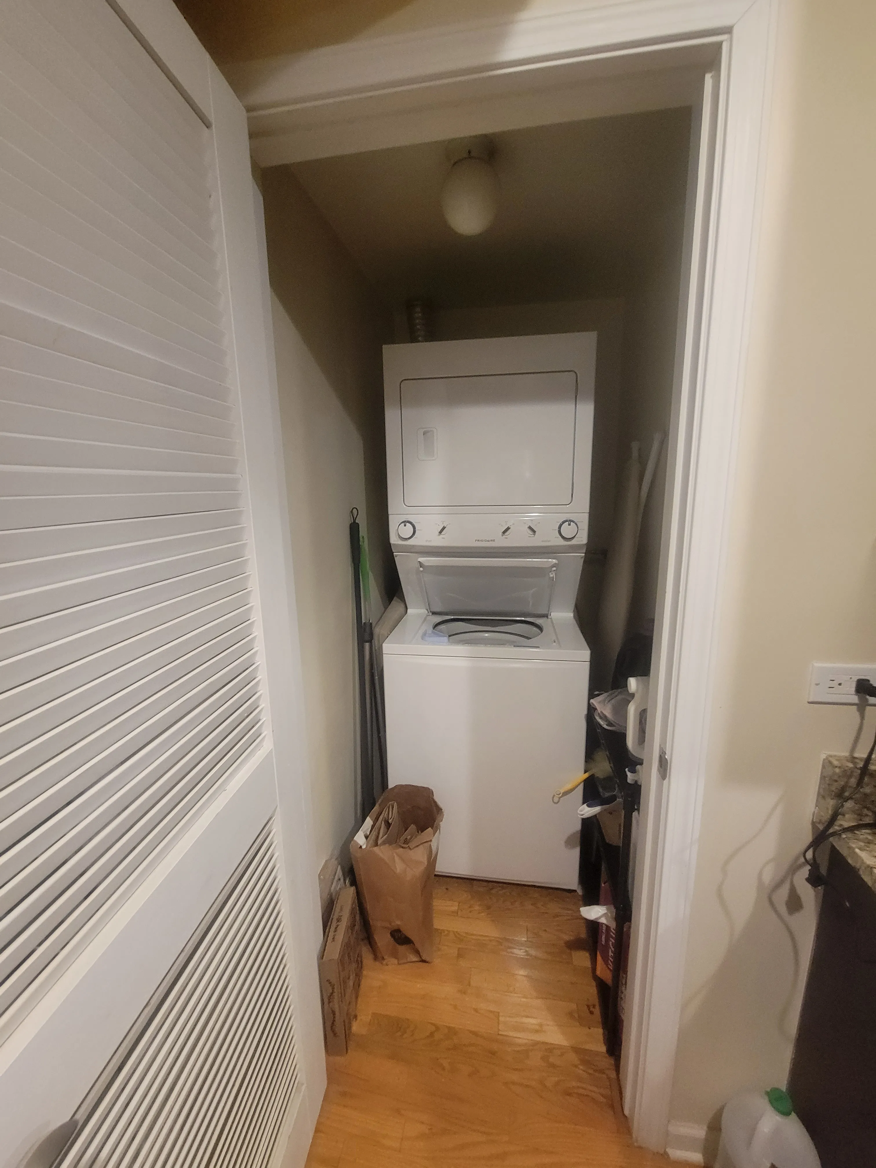 1418 W ARTHUR AVE 60626-unit#Apt 2-Chicago-IL