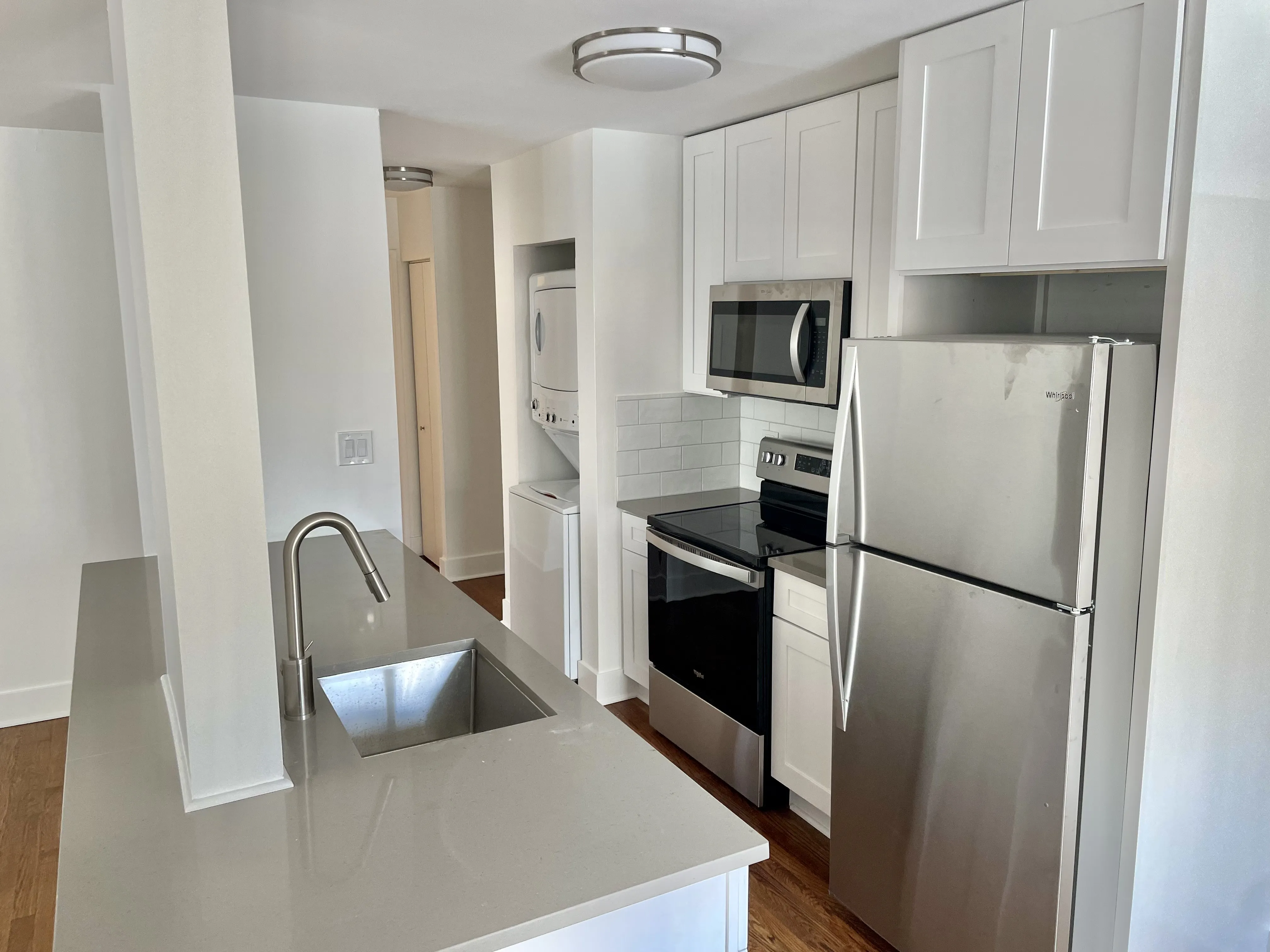 850 W MARGATE TER 60640-unit#406-Chicago-IL