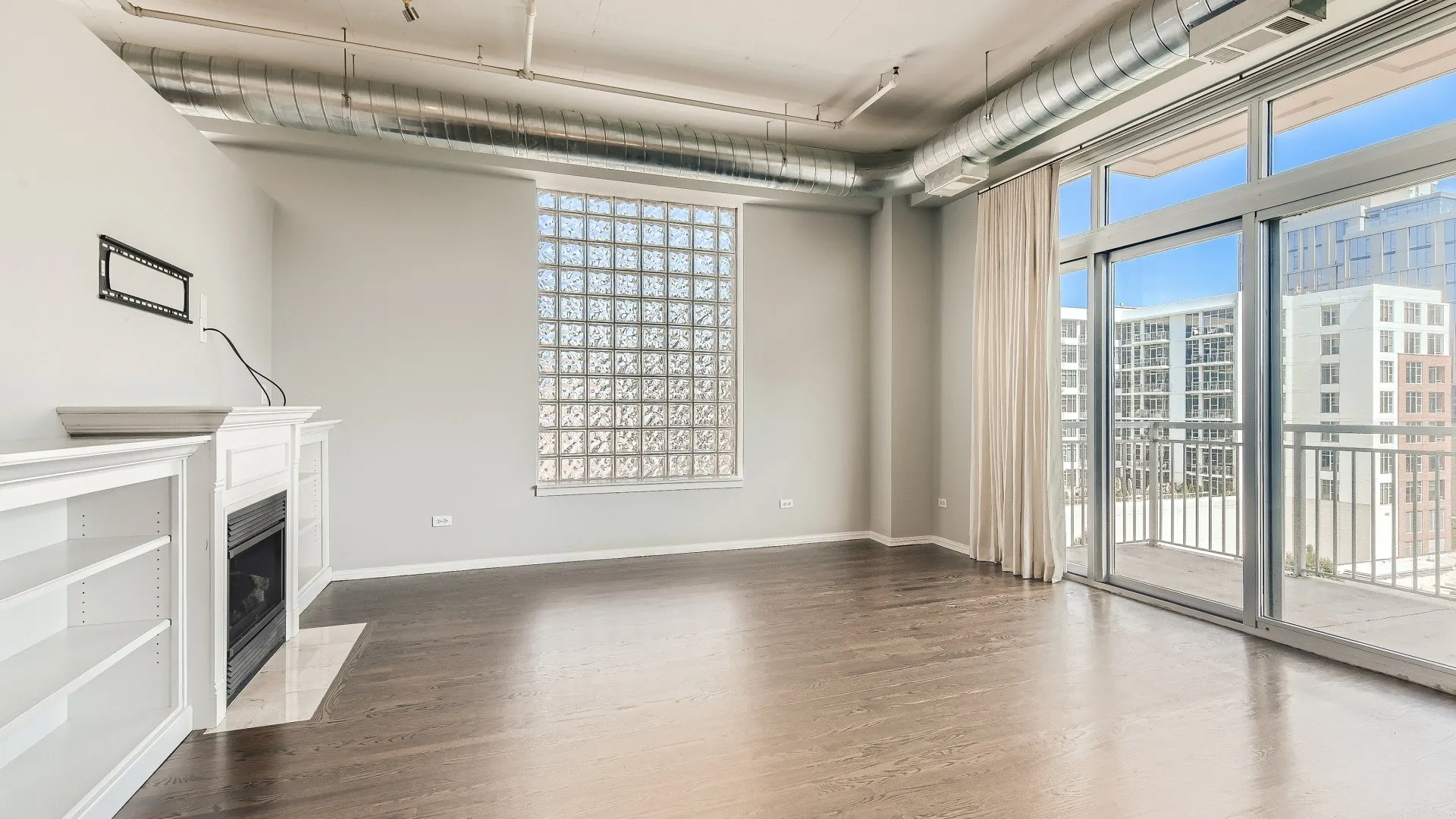 950 W MONROE ST 60607-The Residences at 950 West Monroe-unit#A0701-Chicago-IL