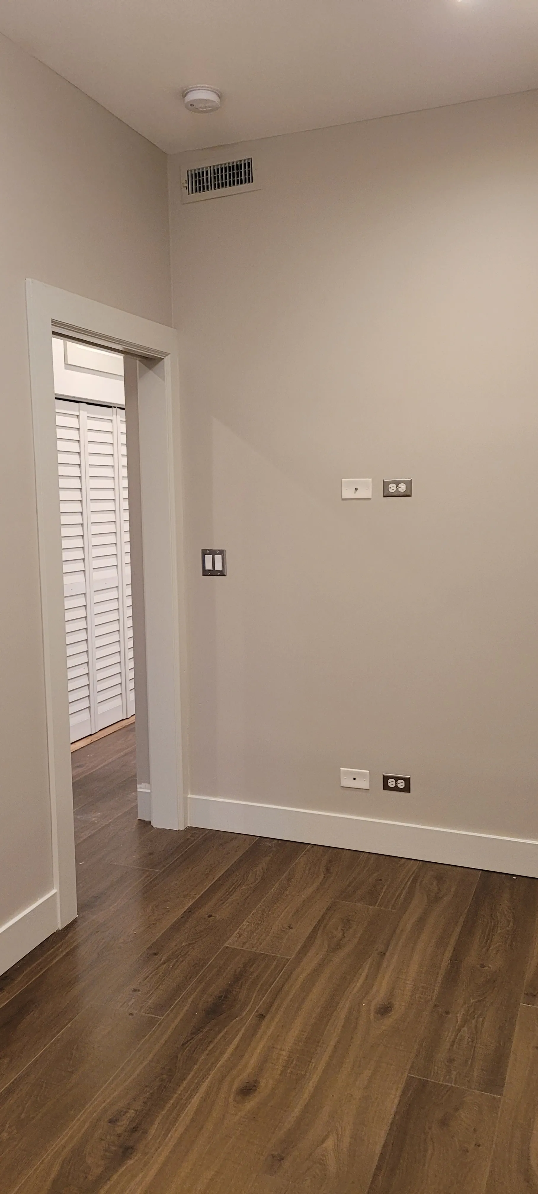 1912 N WHIPPLE ST 60647-unit#2-F-Chicago-IL