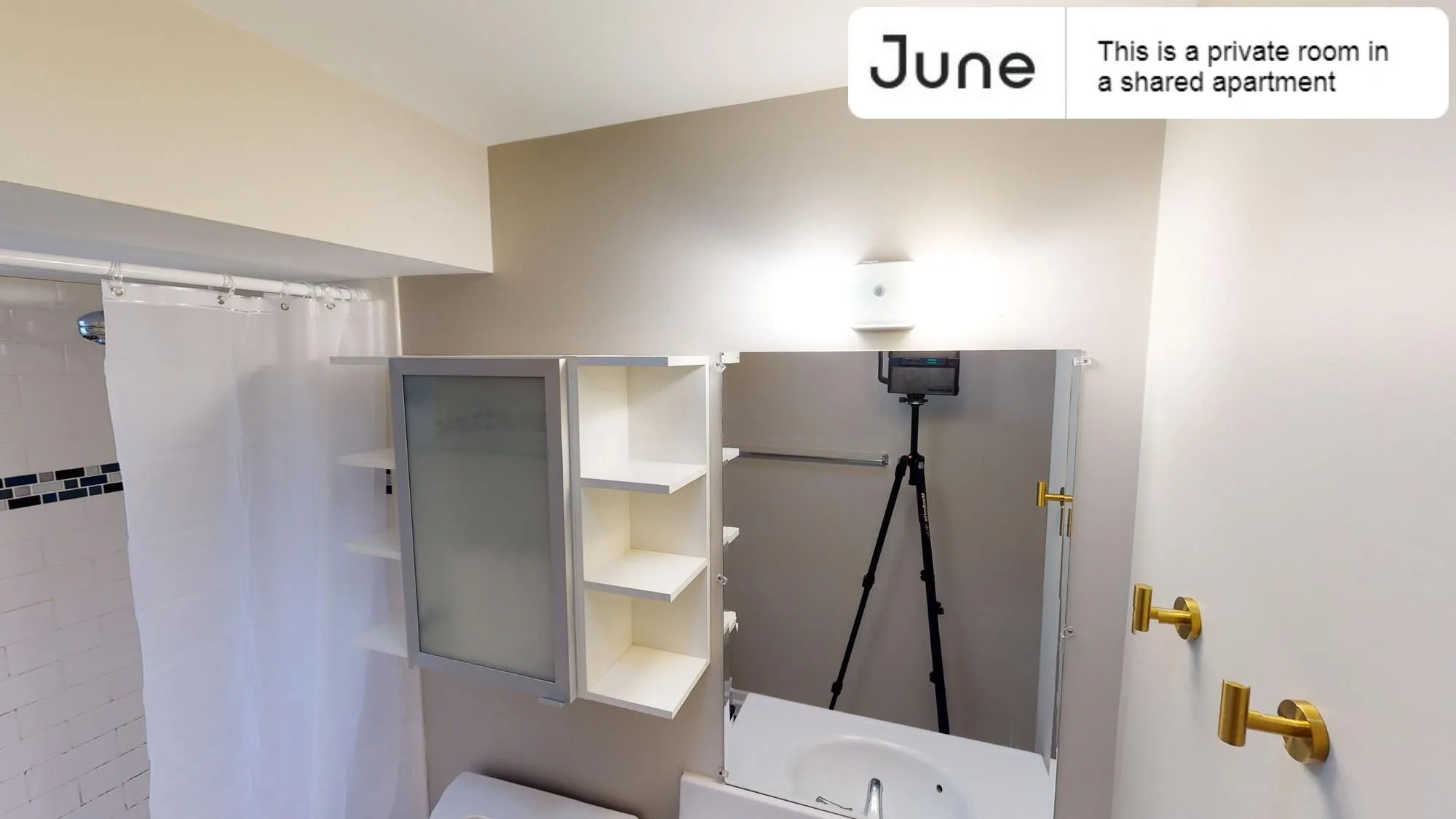 1847 W ARMITAGE AVE 60622-Room For Rent-unit#03-r-Chicago-IL