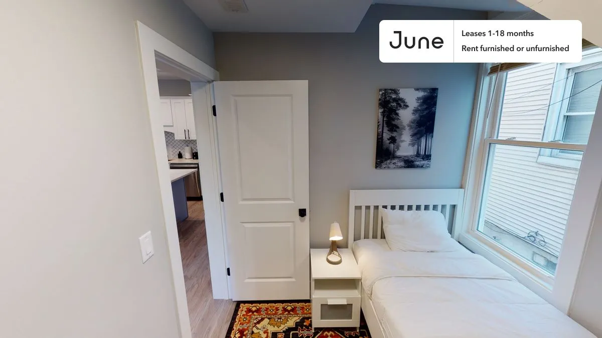 3617 W SHAKESPEARE AVE 60647-unit#01-Chicago-IL