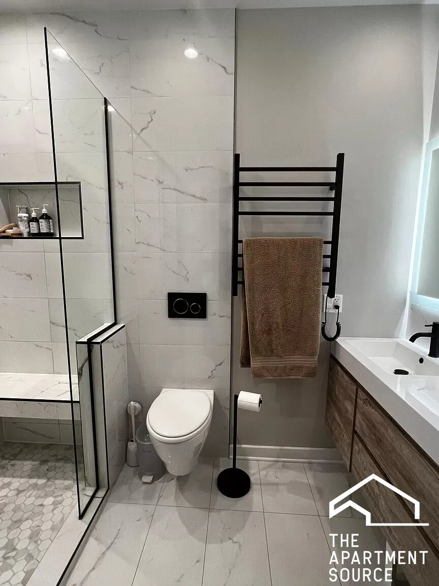 2207 N WESTERN AVE 60647-unit#2D-Chicago-IL