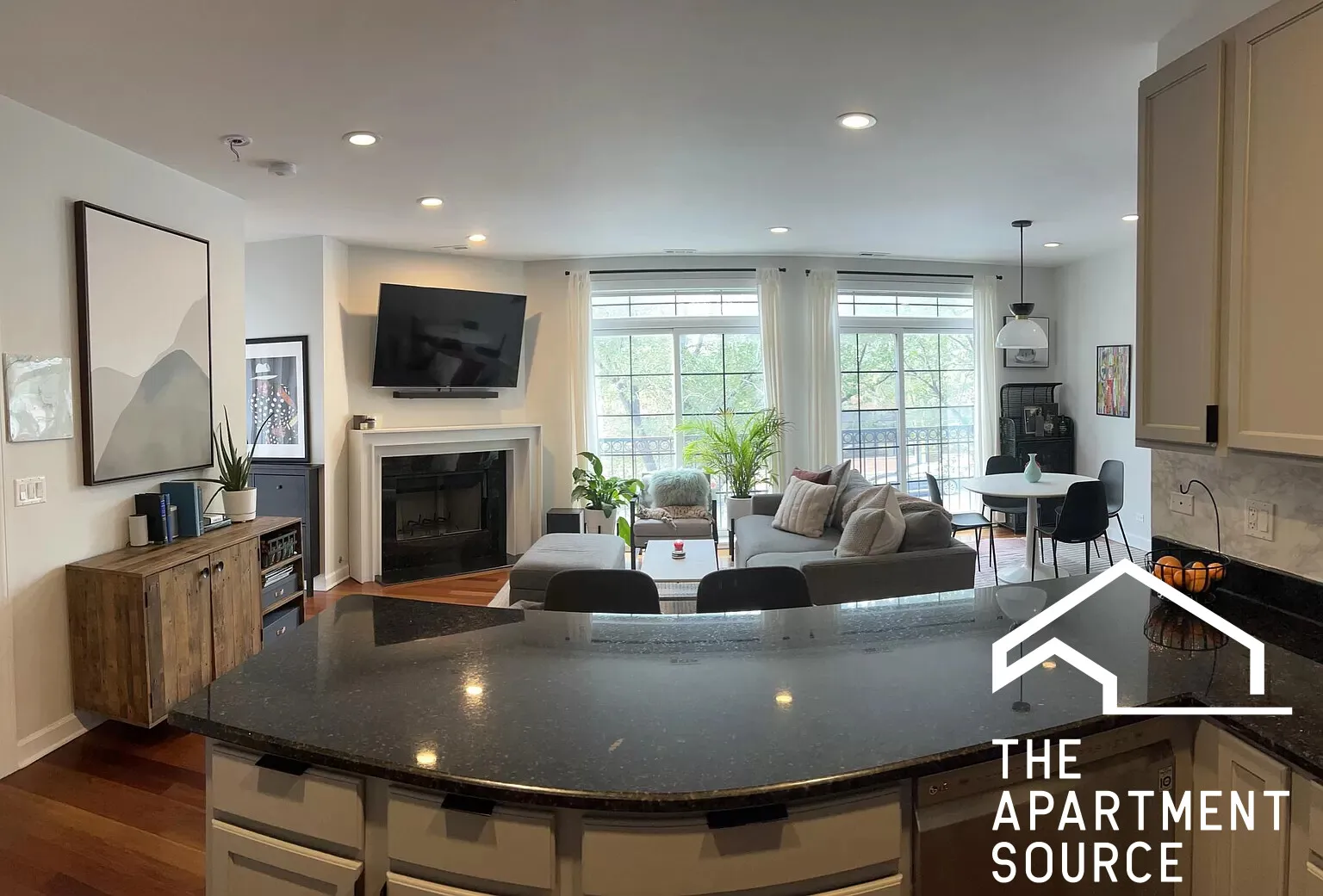 2207 N WESTERN AVE 60647-unit#2D-Chicago-IL