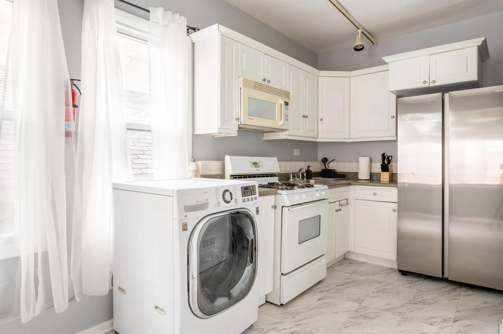 2250 W NORTH AVE 60647-unit#003-Chicago-IL