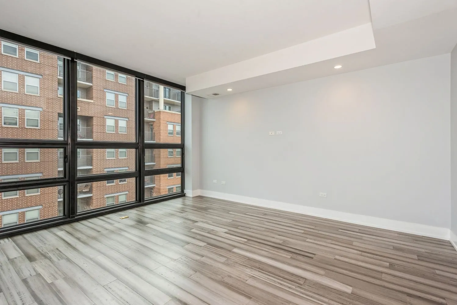 1018 N LARRABEE ST 60610-unit#5N-Chicago-IL