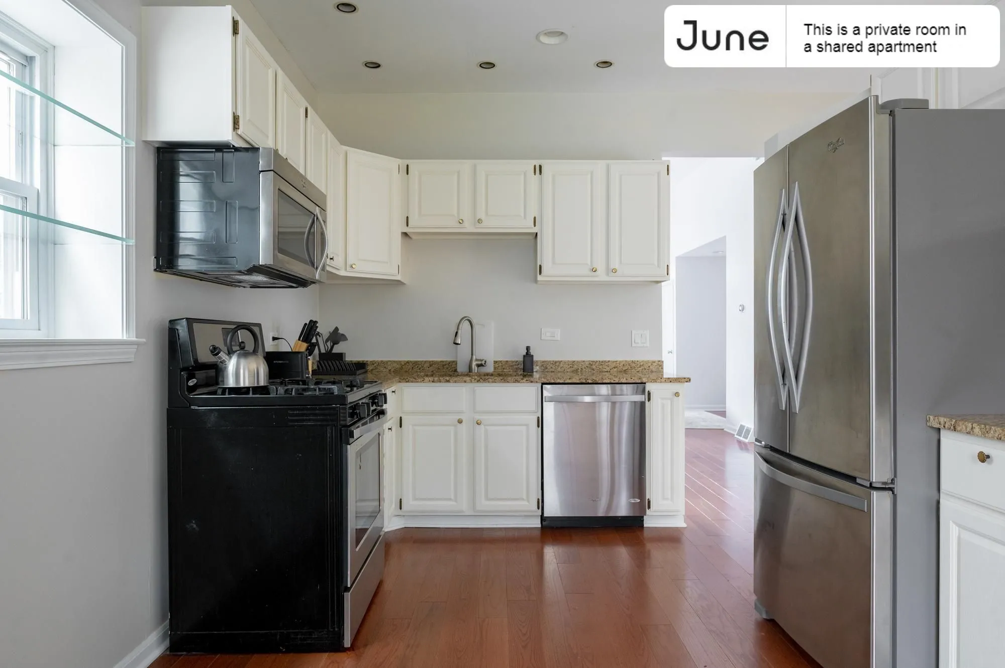 3110 N CLYBOURN AVE 60618-Room For Rent-unit#Apt1-Chicago-IL