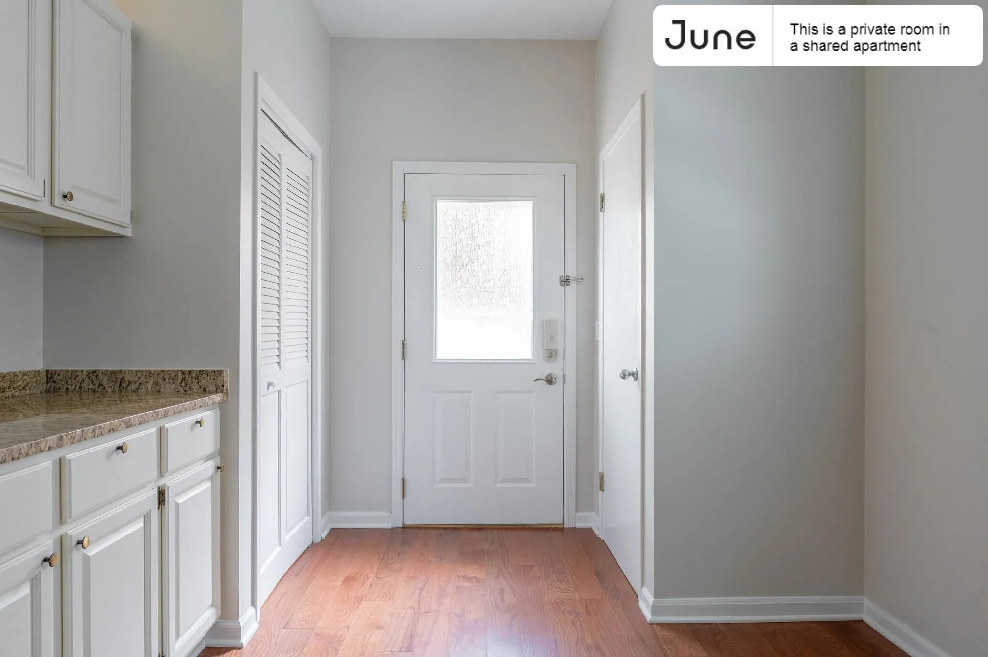 3110 N CLYBOURN AVE 60618-Room For Rent-unit#Apt1-Chicago-IL