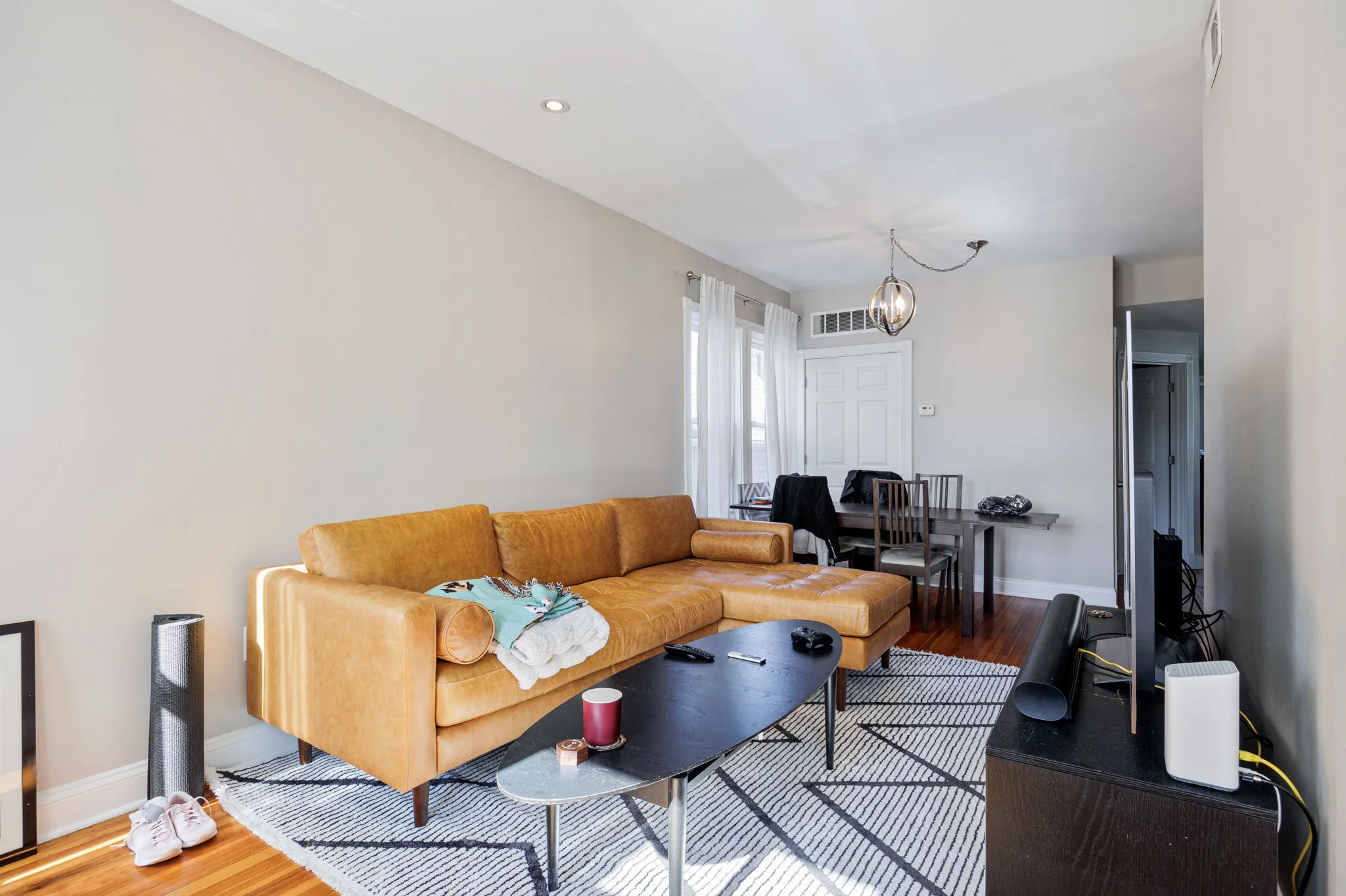 2458 W WINONA ST 60625-unit#02-Chicago-IL