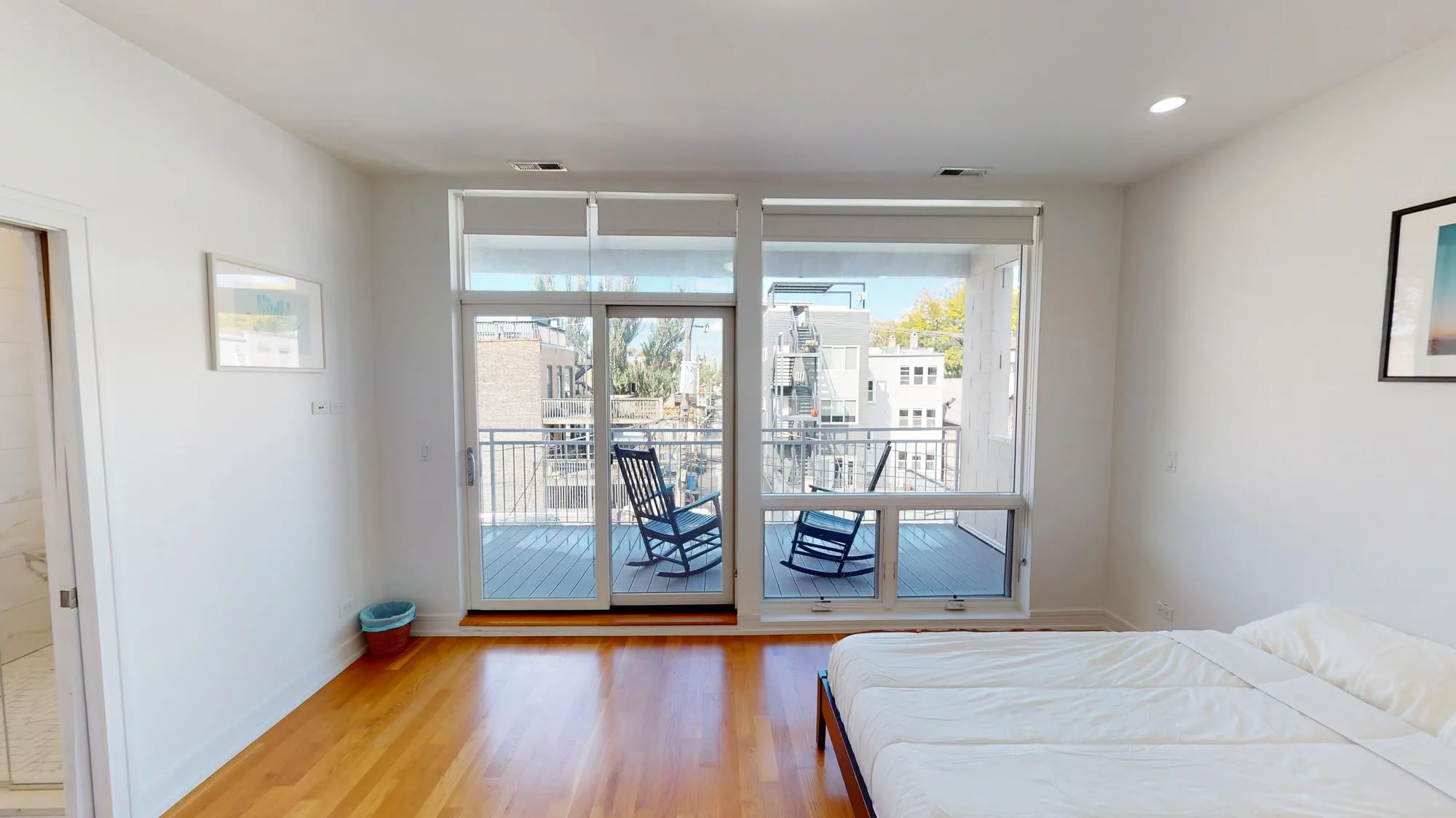 2048 W CHICAGO AVE 60622-unit#03-Chicago-IL