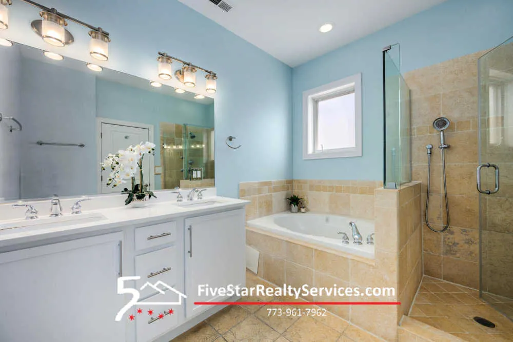 5642 N BROADWAY 60660-unit#02-S-Chicago-IL