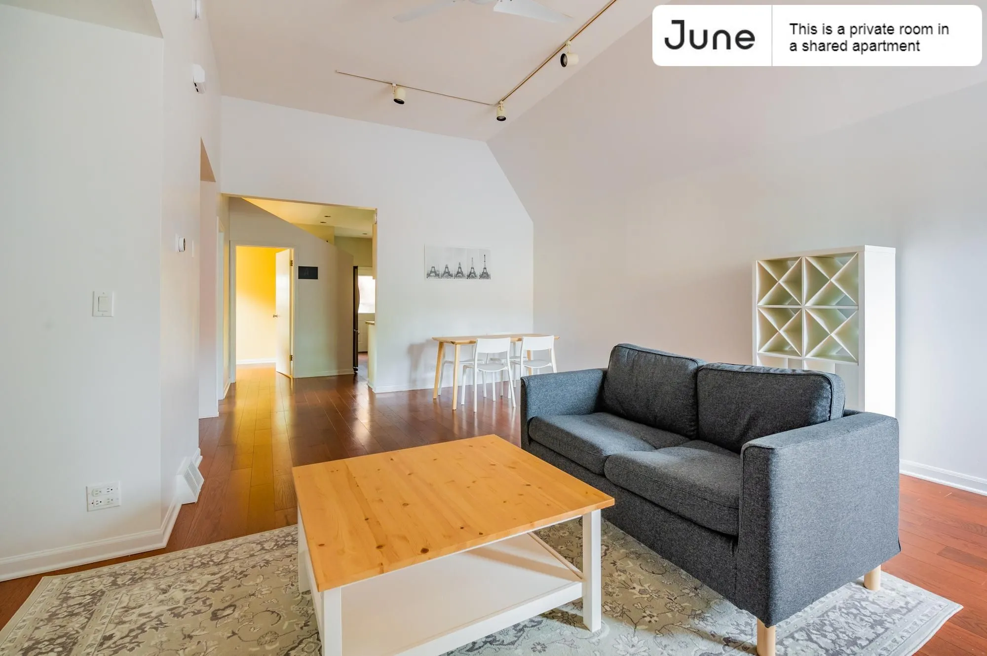 3110 N CLYBOURN AVE 60618-Room For Rent-unit#Apt1-Chicago-IL